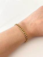 Gold CURB chain Bracelet - Jas | Gold bracelet - Jas | Perfect On You