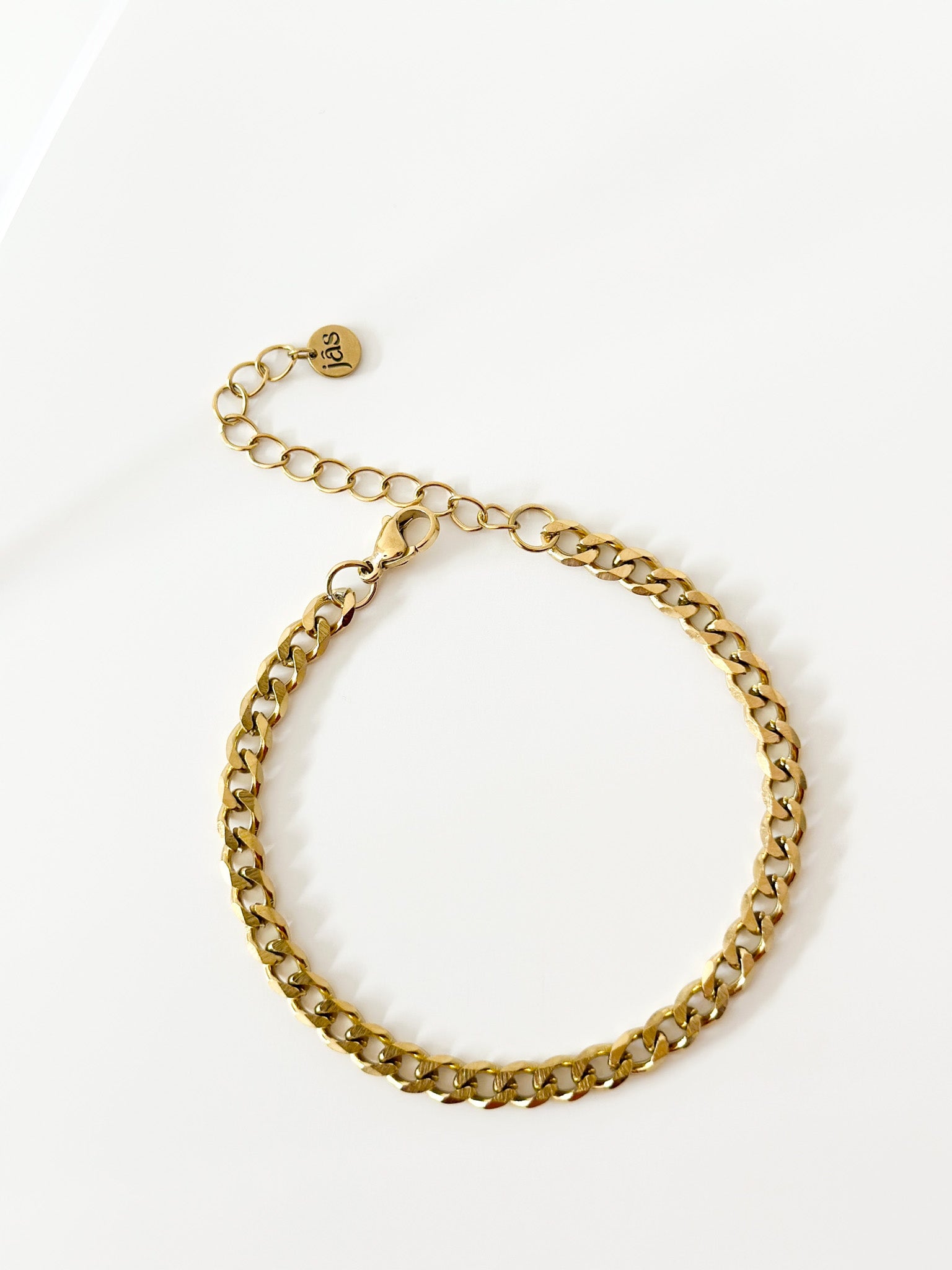 Gold CURB chain Bracelet - Jas | Gold bracelet - Jas | Perfect On You
