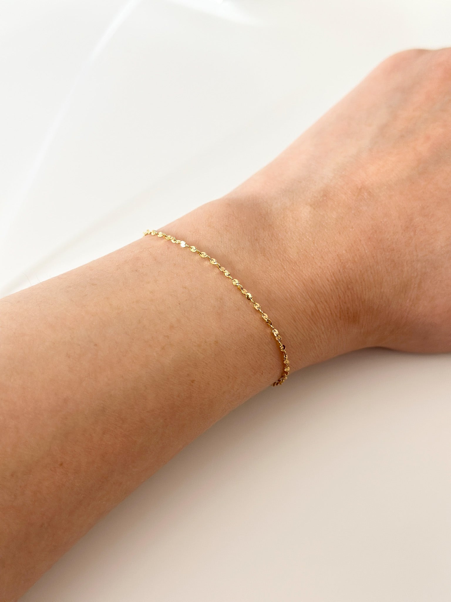 Gold dainty bracelet - Jas | Gold bracelet - Jas | Perfect On You