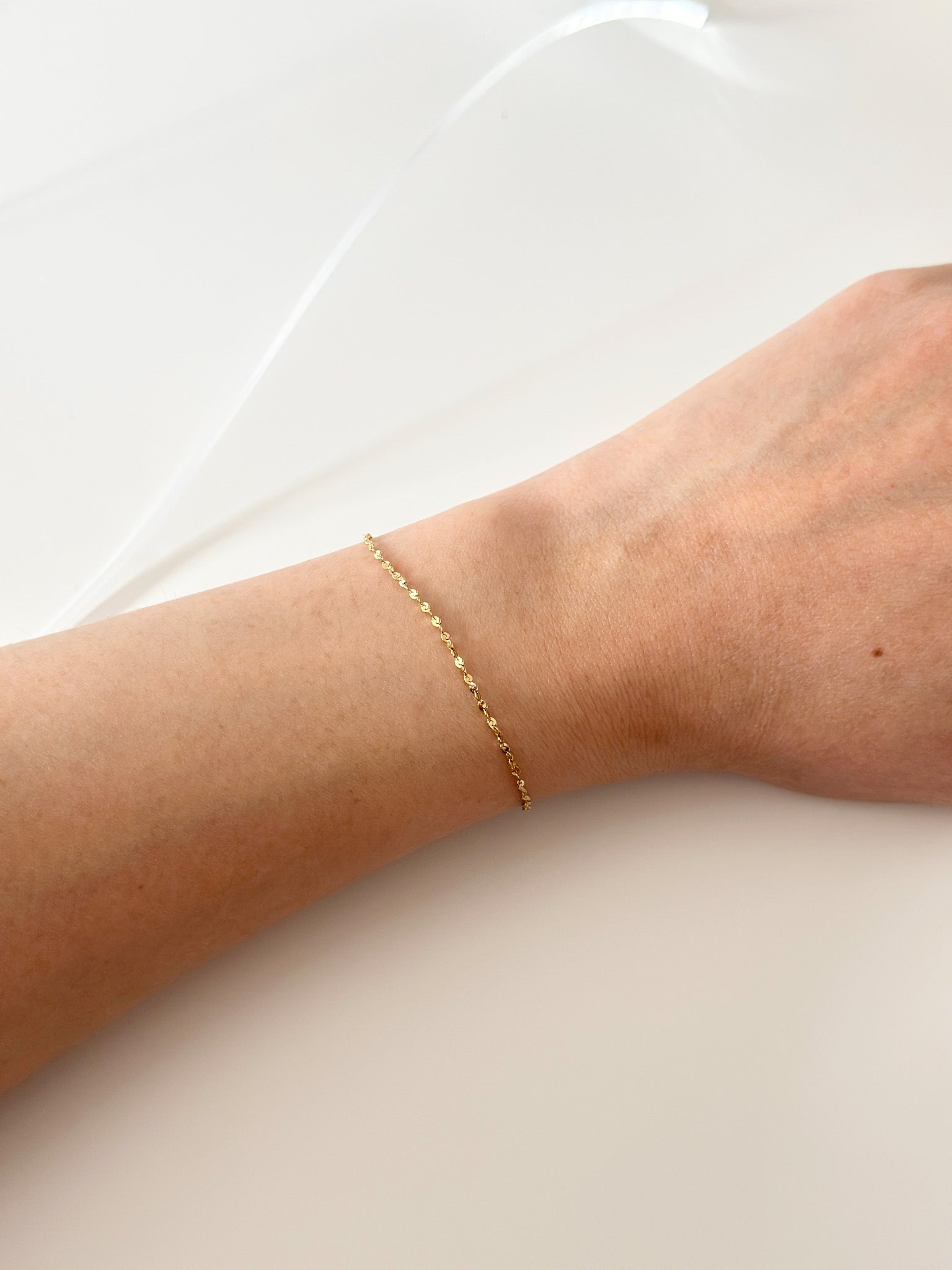 Gold dainty bracelet - Jas | Gold bracelet - Jas | Perfect On You