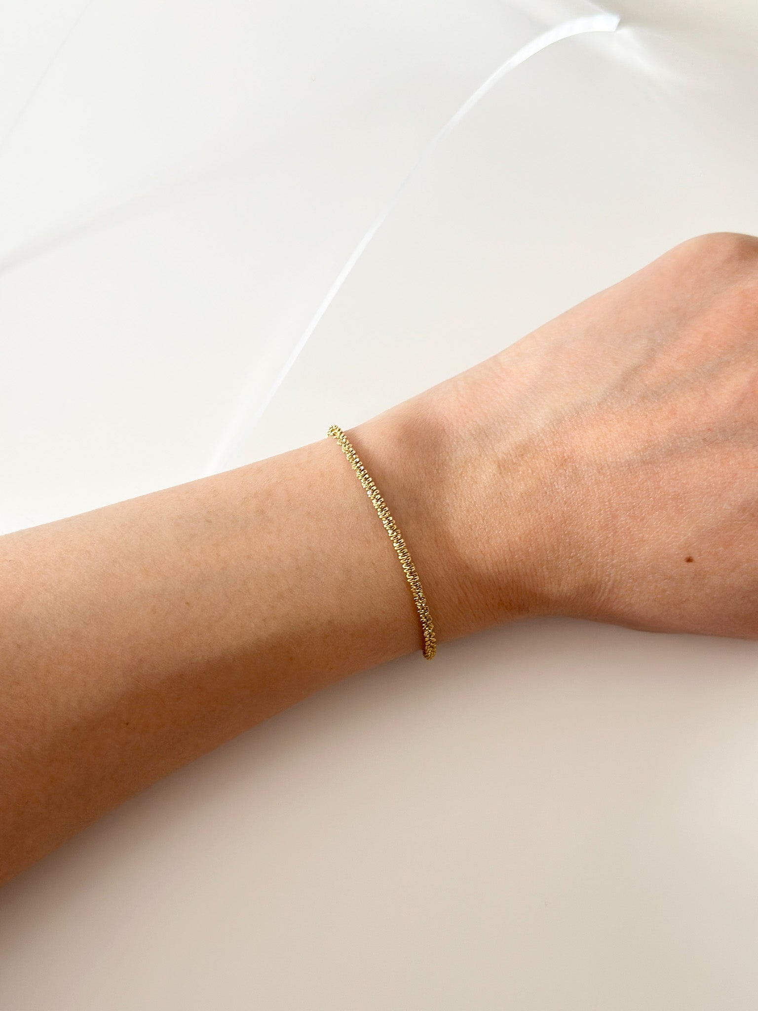 Gold Mesh Bracelet - Jas | Gold bracelet - Jas | Perfect On You