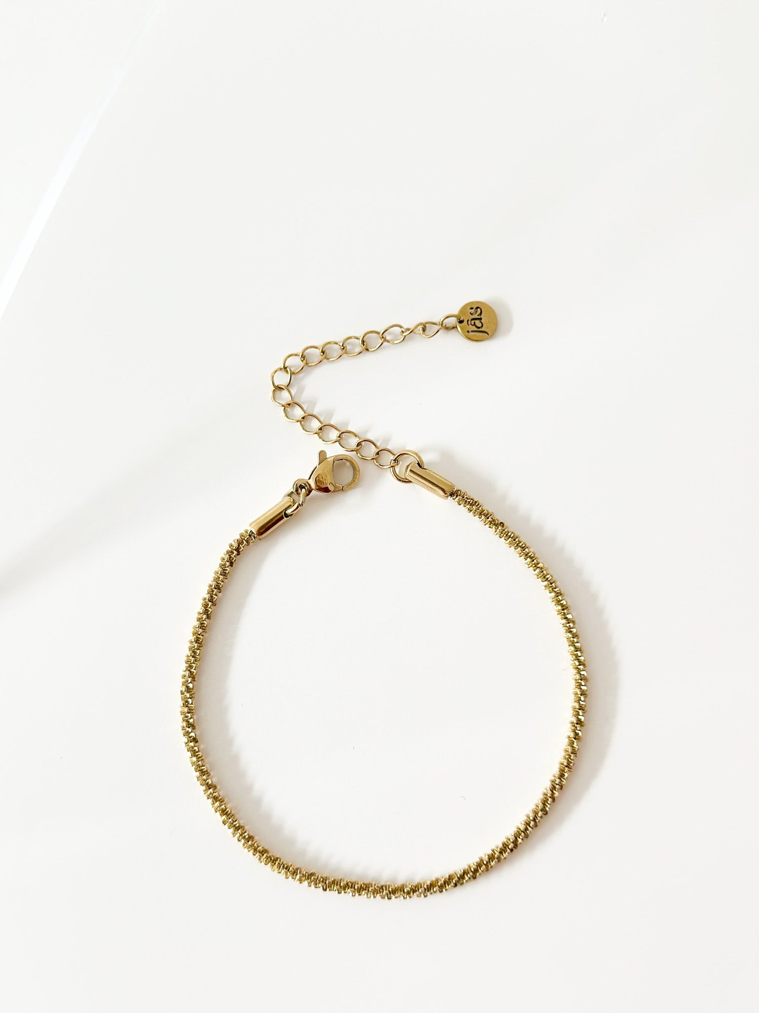 Gold Mesh Bracelet - Jas | Gold bracelet - Jas | Perfect On You