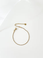 Gold Mini Twist Bracelet - Jas | Gold bracelet - Jas | Perfect On You