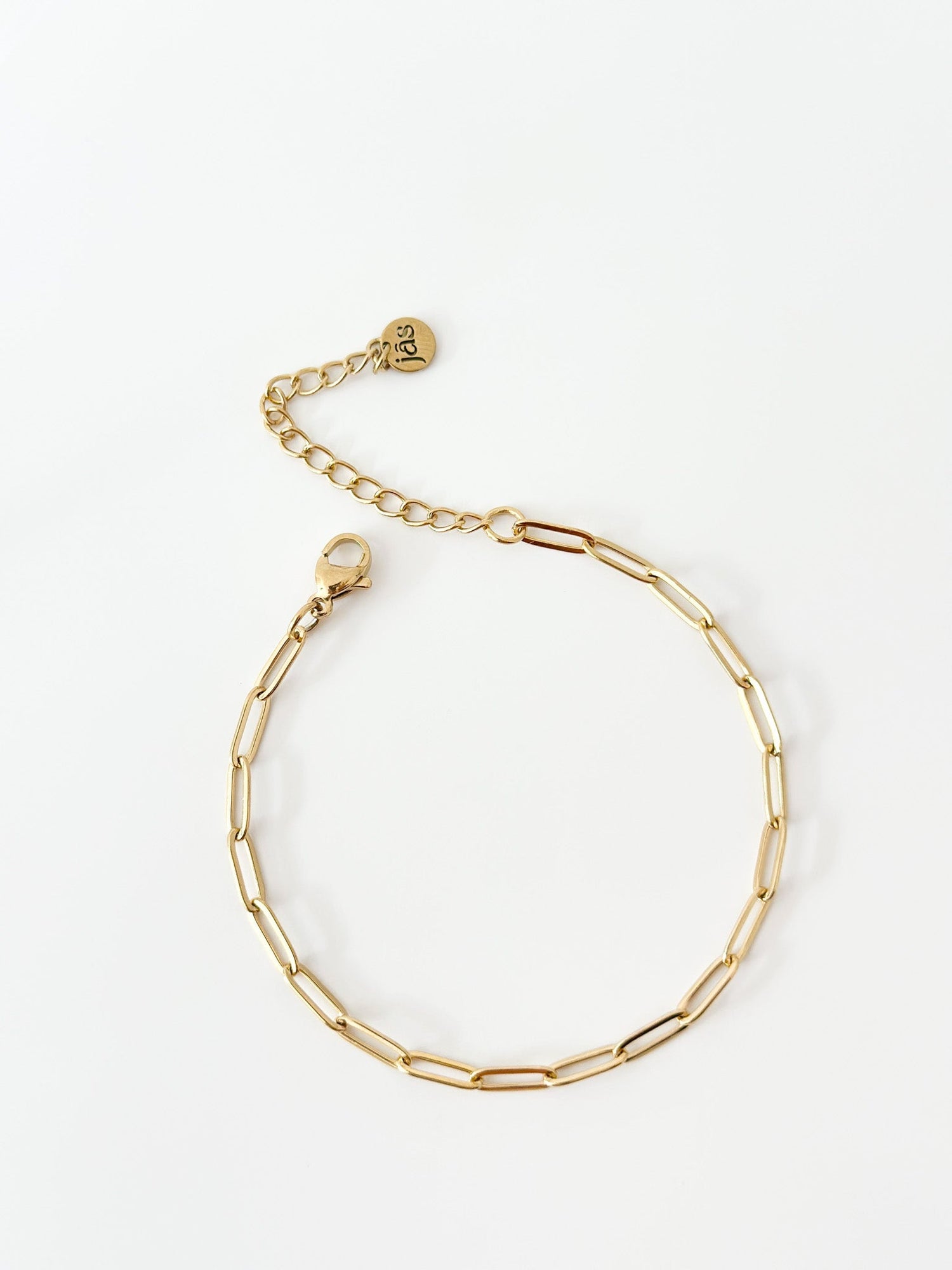 Gold Paper Clip Bracelet - Jas | Gold bracelet - Jas | Perfect On You