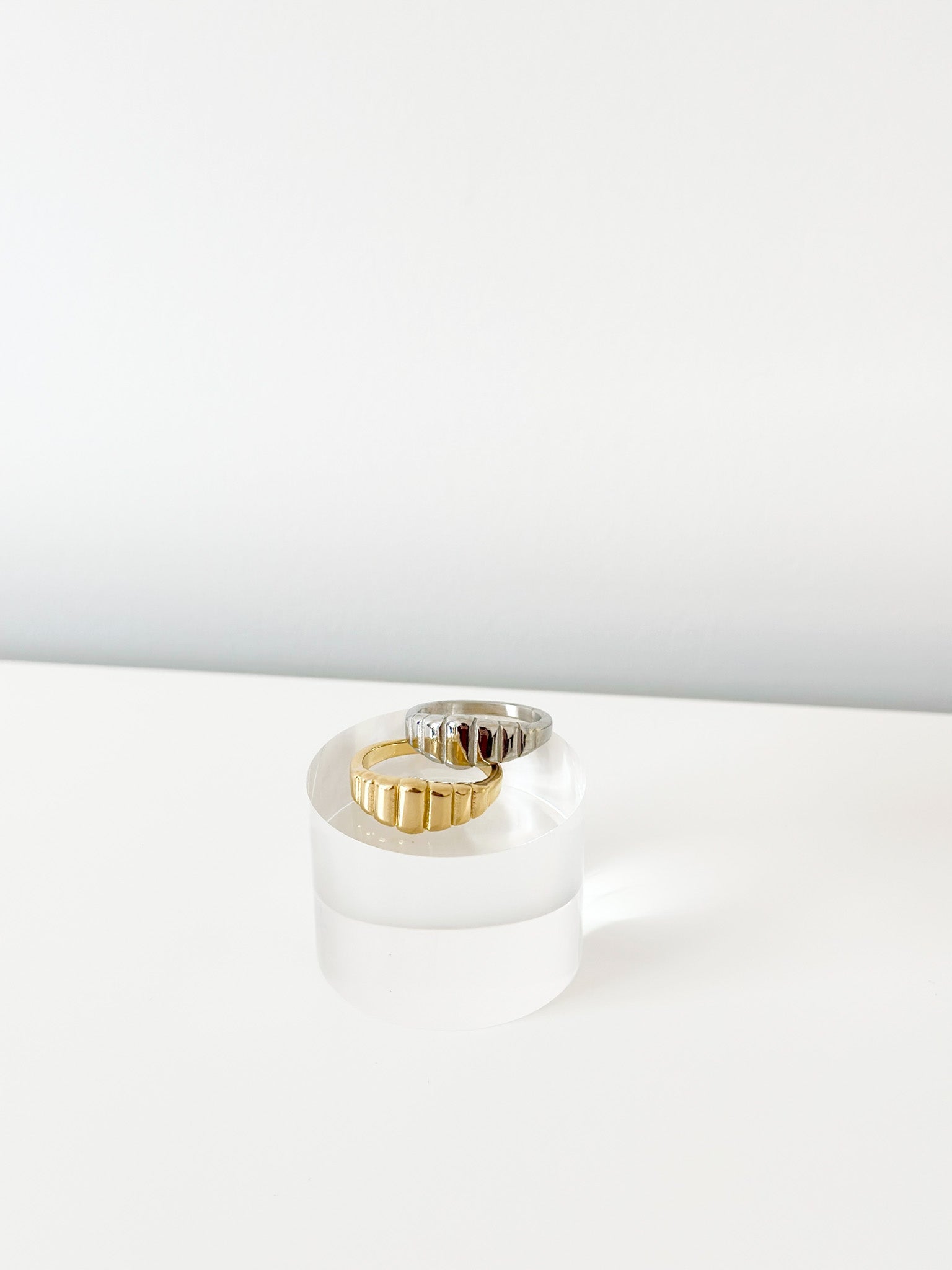 Gold Shell Band - Jas | Gold & silver ring - Jas | Perfect On You