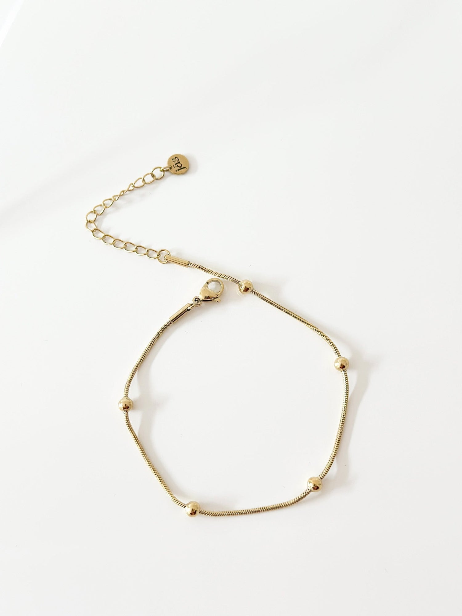 Gold Snake Bead Bracelet - Jas | Gold bracelet - Jas | Perfect On You