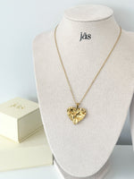 Hammered Heart Pendant Necklace - Jas | Gold & silver necklace - Jas | Perfect On You