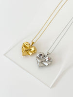 Hammered Heart Pendant Necklace - Jas | Gold & silver necklace - Jas | Perfect On You