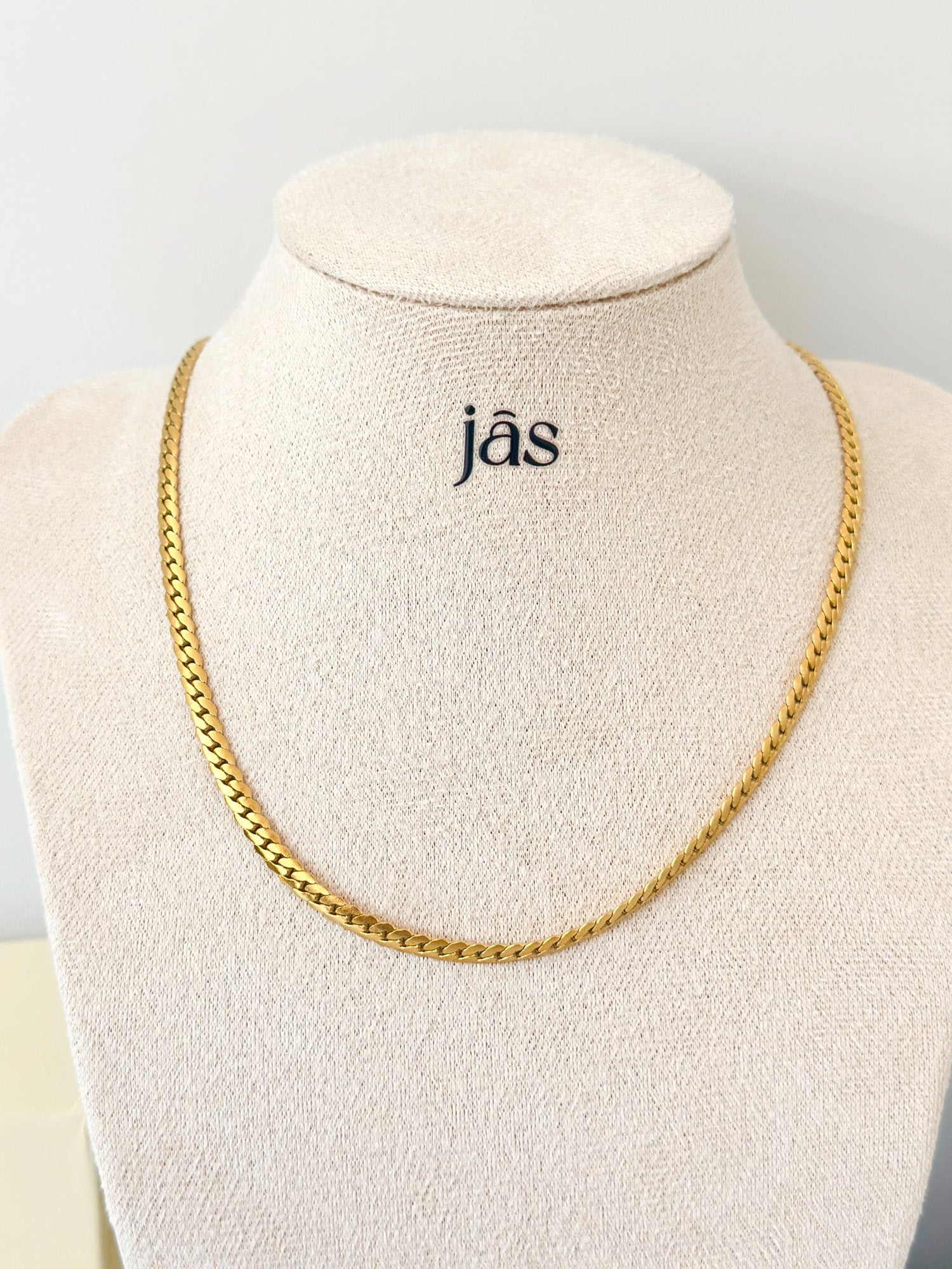 Heli Chain necklace - JAS | Gold necklace - Jas | Perfect On You