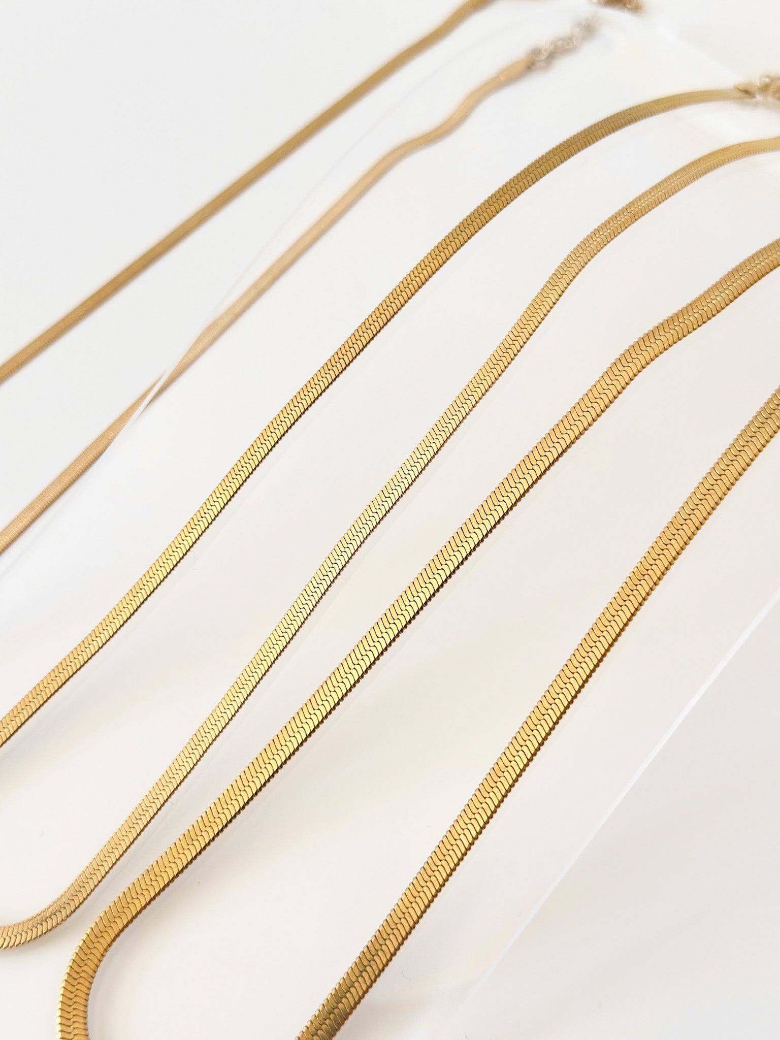 Herringbone Necklace - JAS | Gold necklace - Jas | Perfect On You