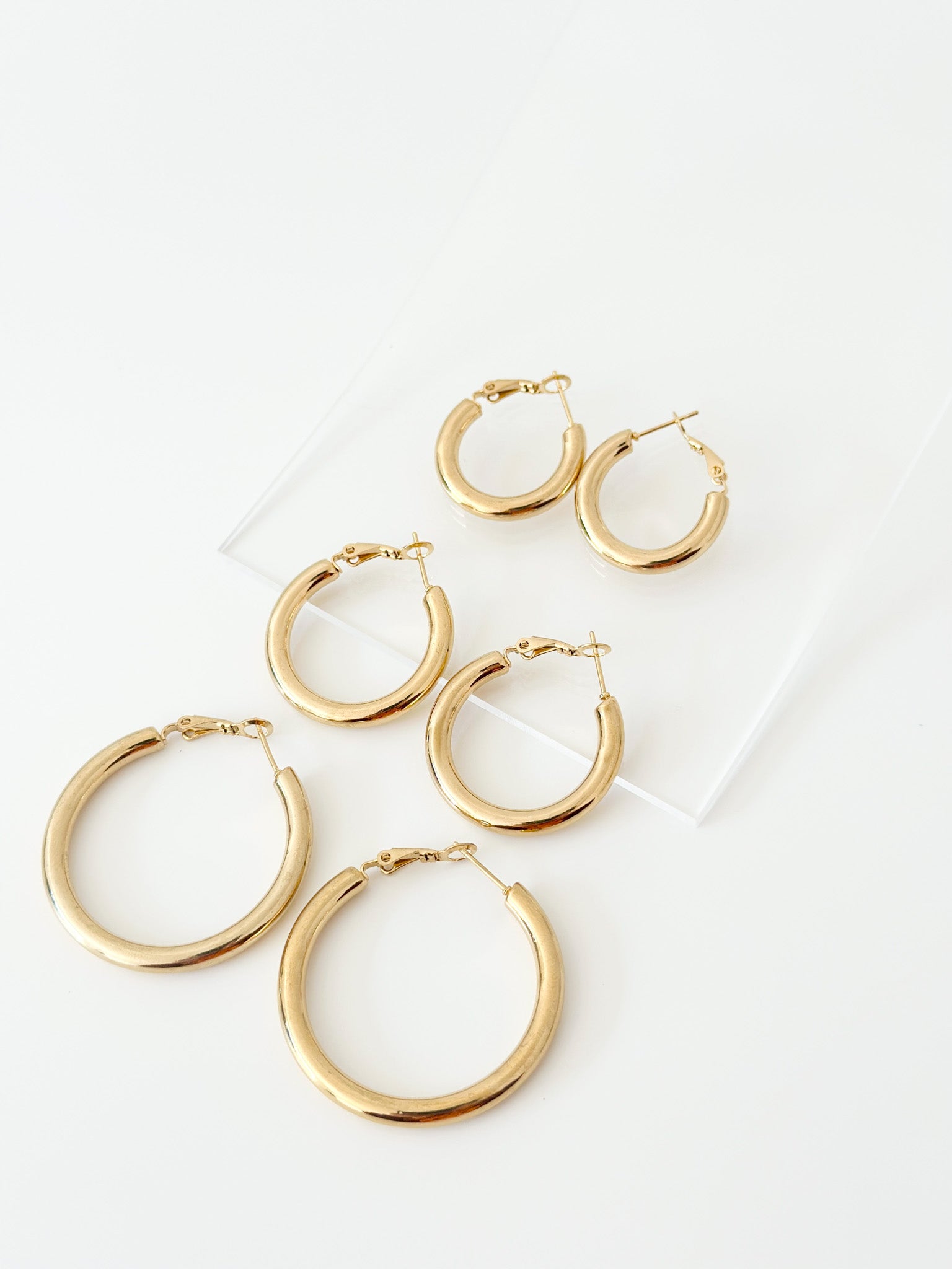 Hoops - Jas | Hoop Earrings - Jas | Perfect On You