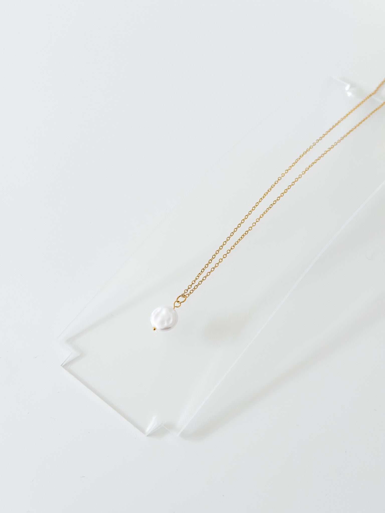 Indigo Necklace - Jas | Gold necklace - Jas | Perfect On You