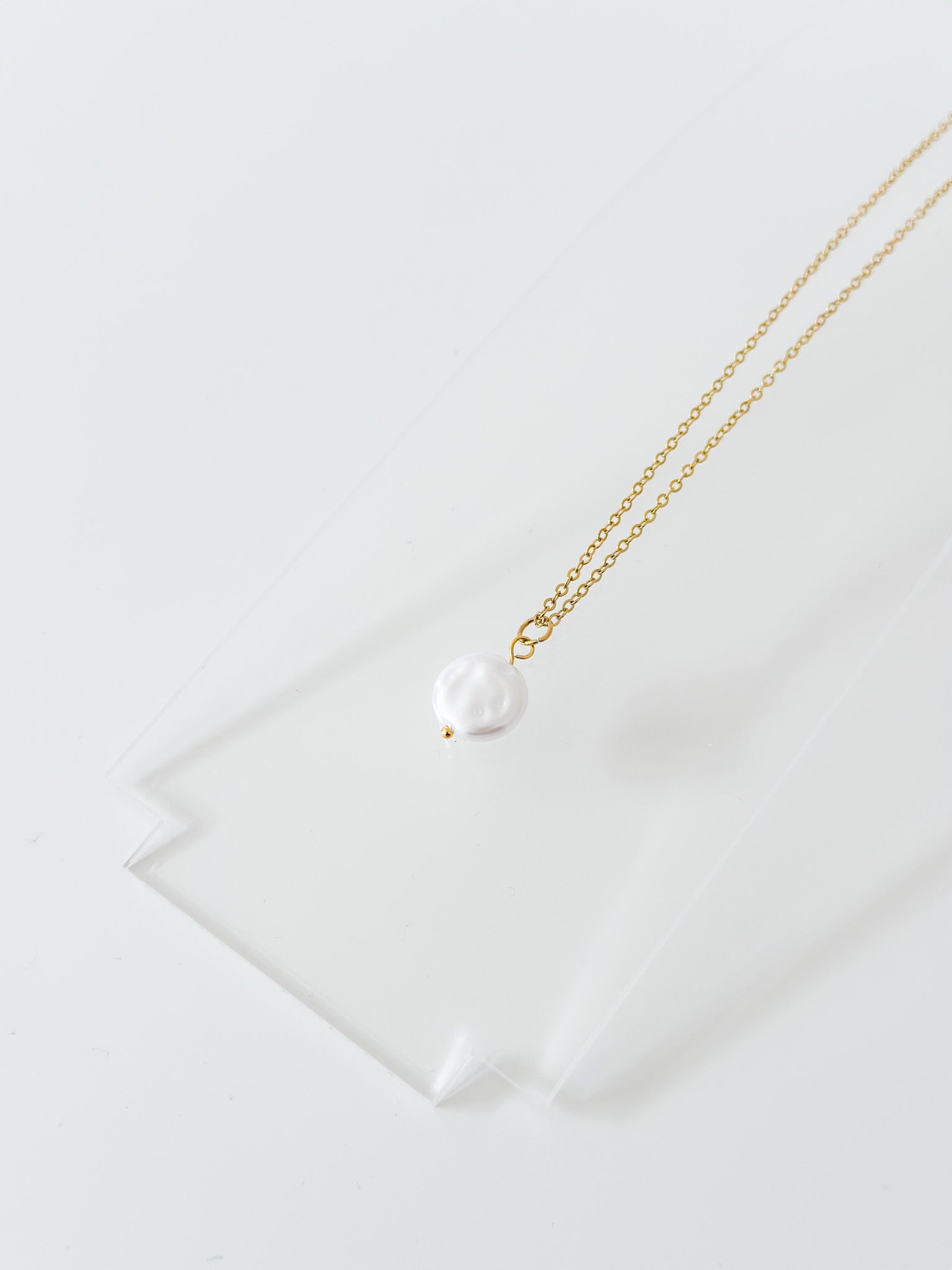 Indigo Necklace - Jas | Gold necklace - Jas | Perfect On You
