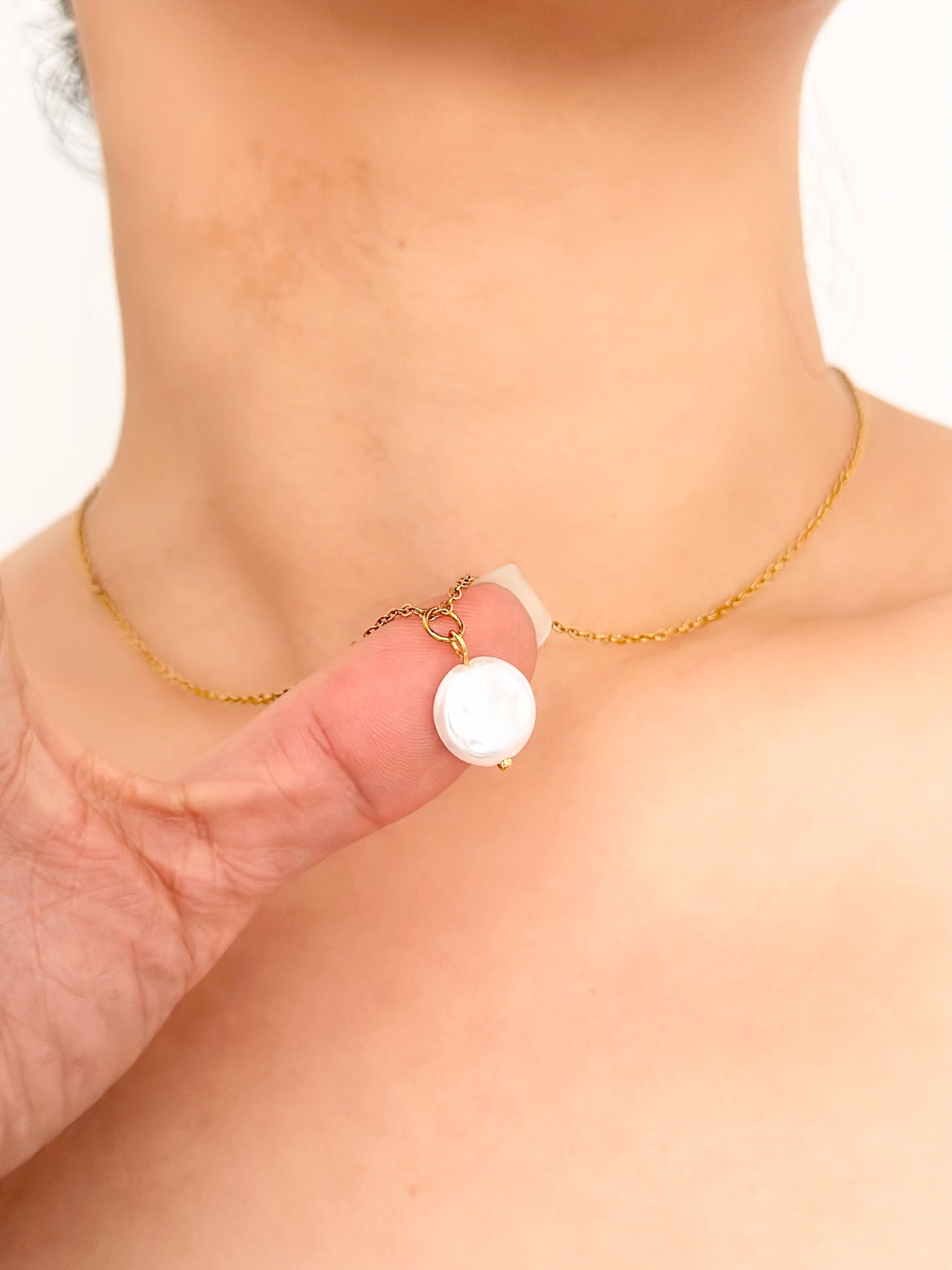 Indigo Necklace - Jas | Gold necklace - Jas | Perfect On You