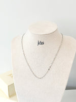 Lip Chain Necklace - Jas | Gold & silver necklace - Jas | Perfect On You