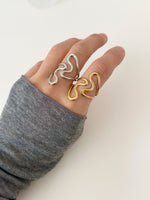 Liquid Muse Ring - Jas | Gold & silver ring - Jas | Perfect On You