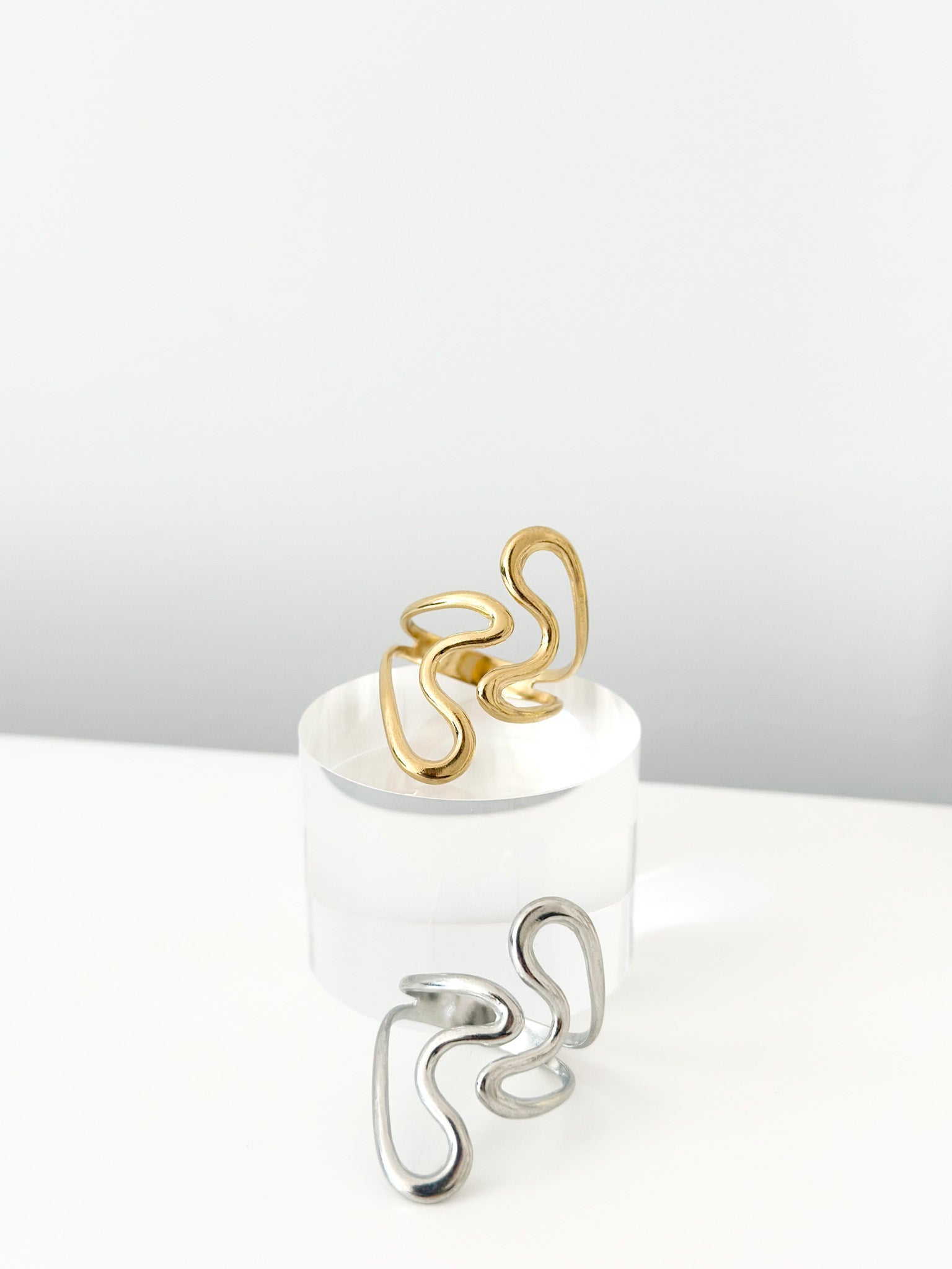 Liquid Muse Ring - Jas | Gold & silver ring - Jas | Perfect On You