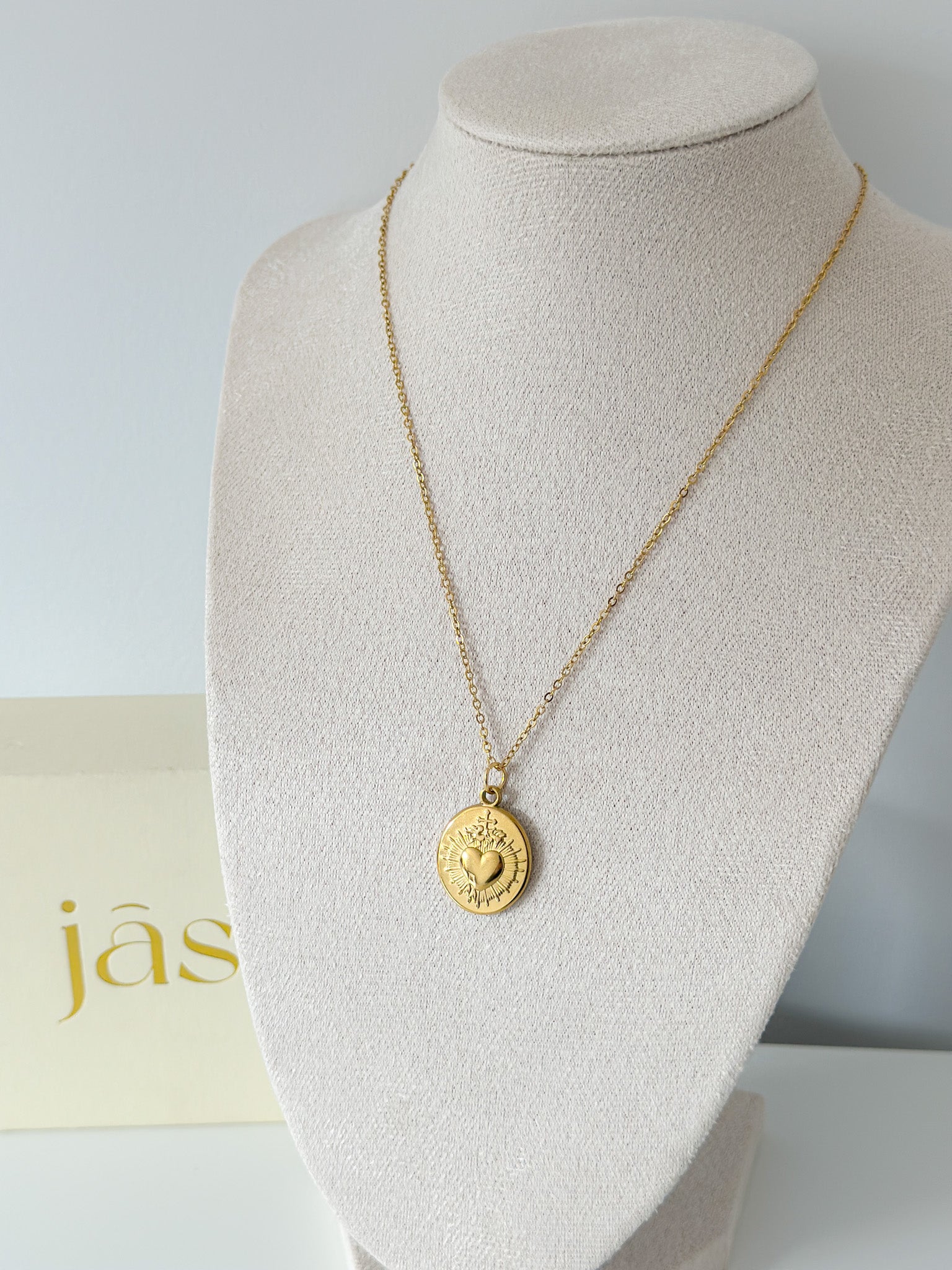 Lovel Necklace - Jas | Gold necklace - Jas | Perfect On You