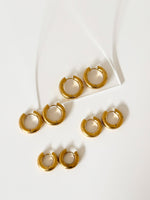 Luxe Curve Hoops - Jas | Gold Earring - Jas | Perfect On You