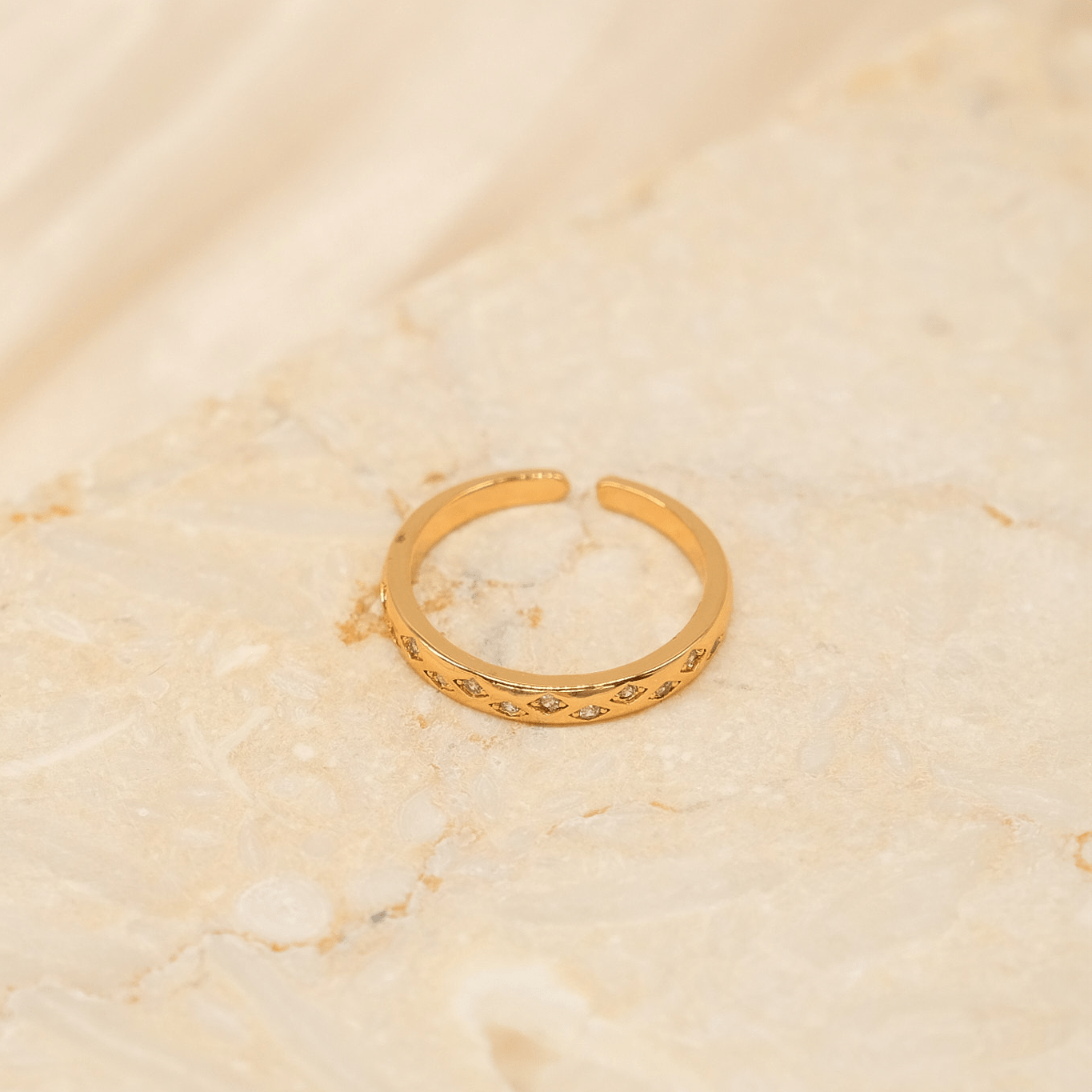 Mia - JAS - Jas | Perfect On You