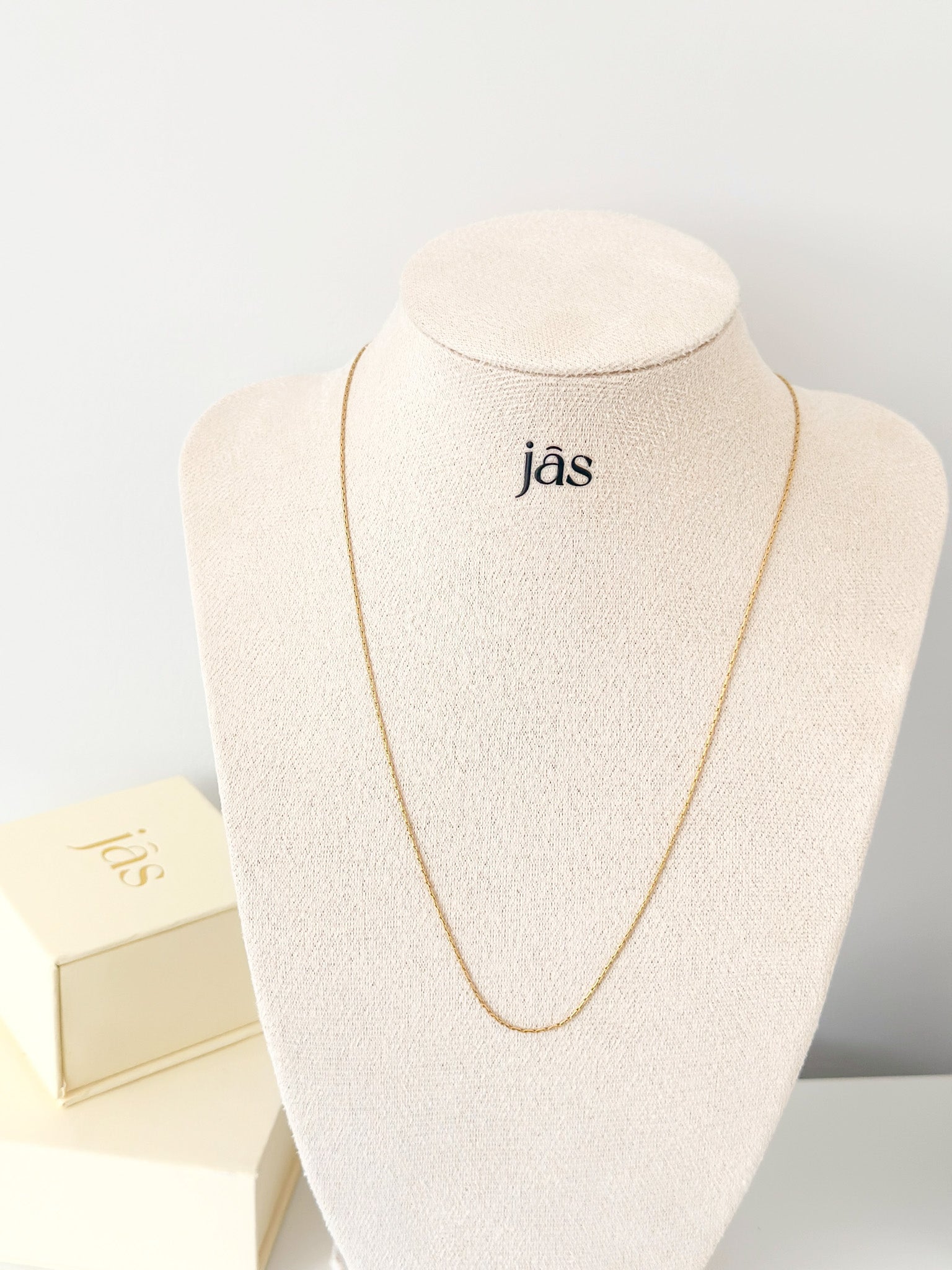 Mirror Chain Necklace - Jas | Gold & silver necklace - Jas | Perfect On You