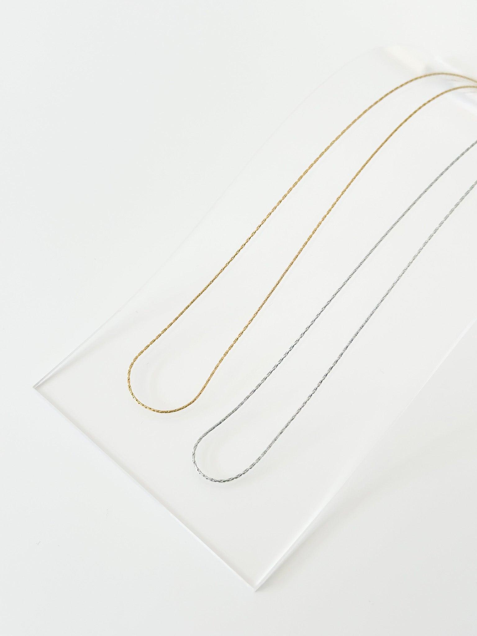Mirror Chain Necklace - Jas | Gold & silver necklace - Jas | Perfect On You