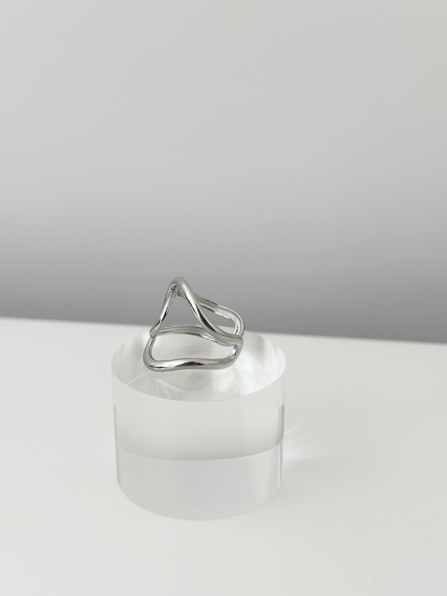 Molten Flow Ring - JAS | Silver ring - Jas | Perfect On You