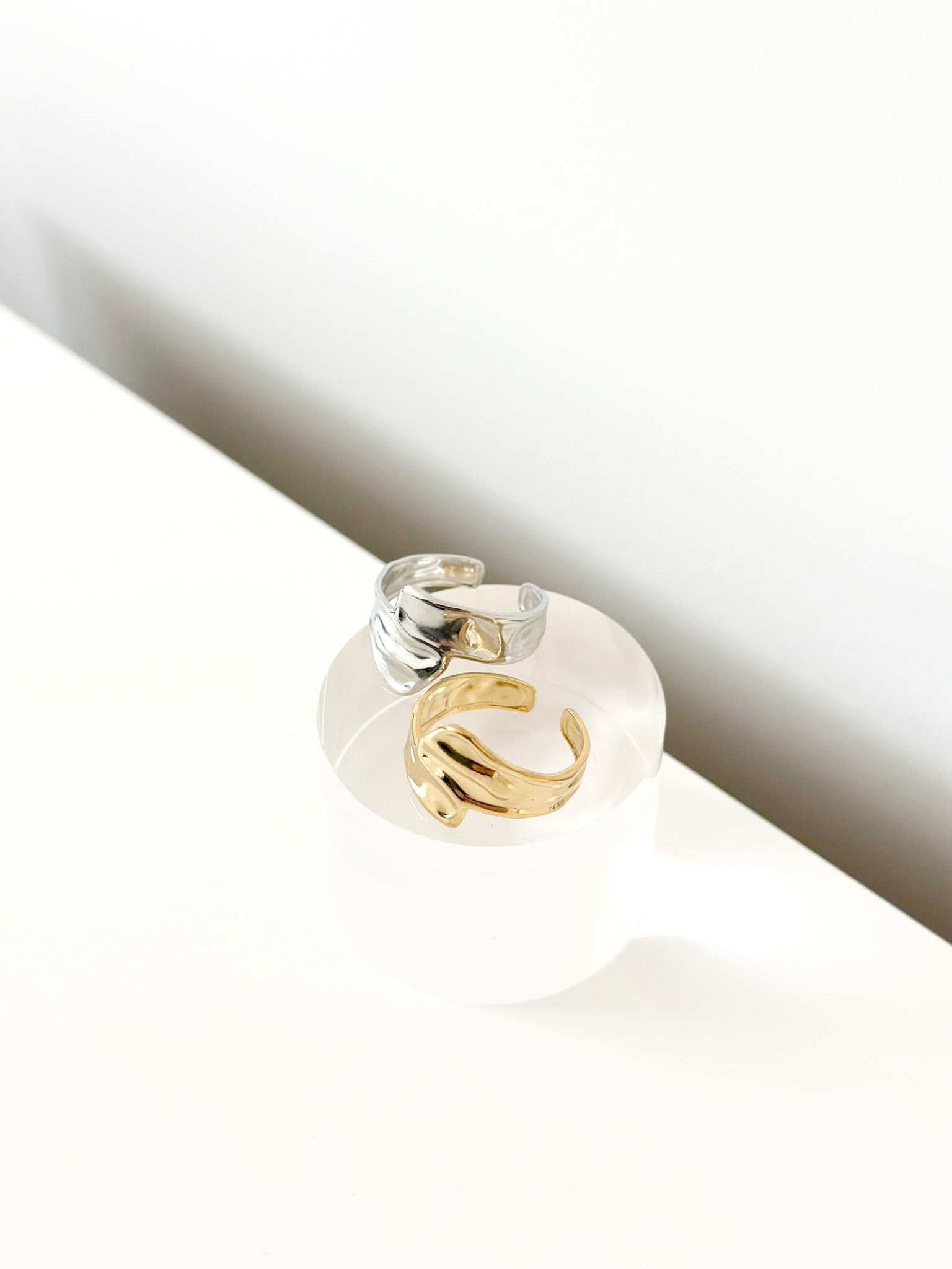 Molten Glow Ring - Jas | Gold & silver ring - Jas | Perfect On You