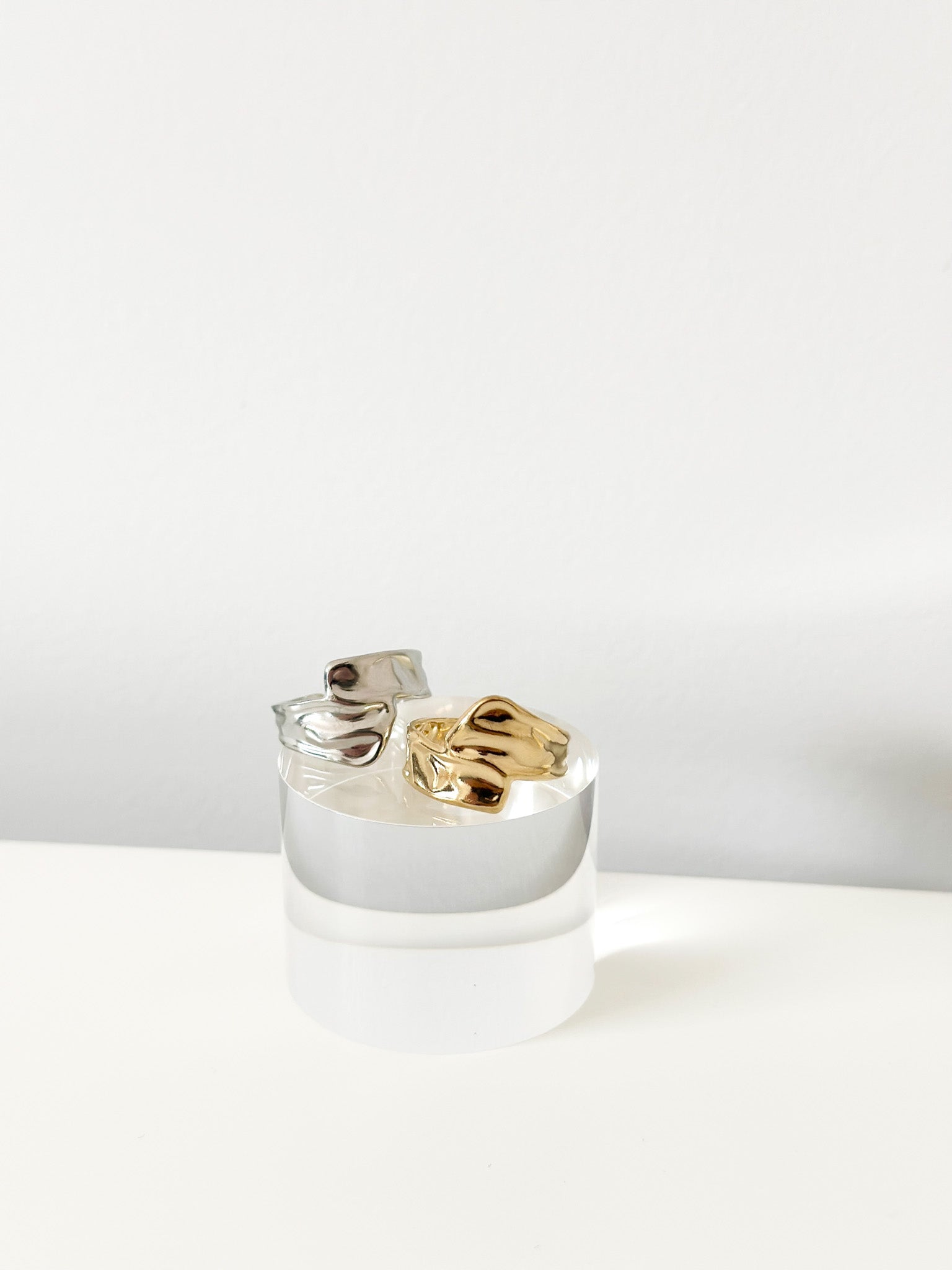 Molten Glow Ring - Jas | Gold & silver ring - Jas | Perfect On You