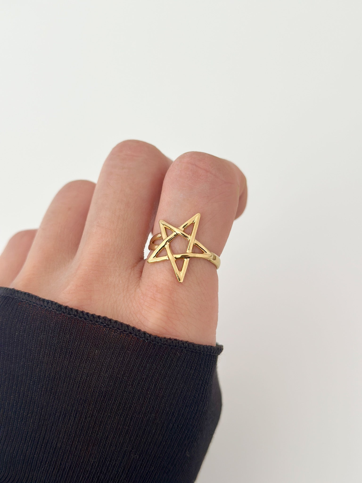 Nova Star Ring - Jas | Gold Ring - Jas | Perfect On You