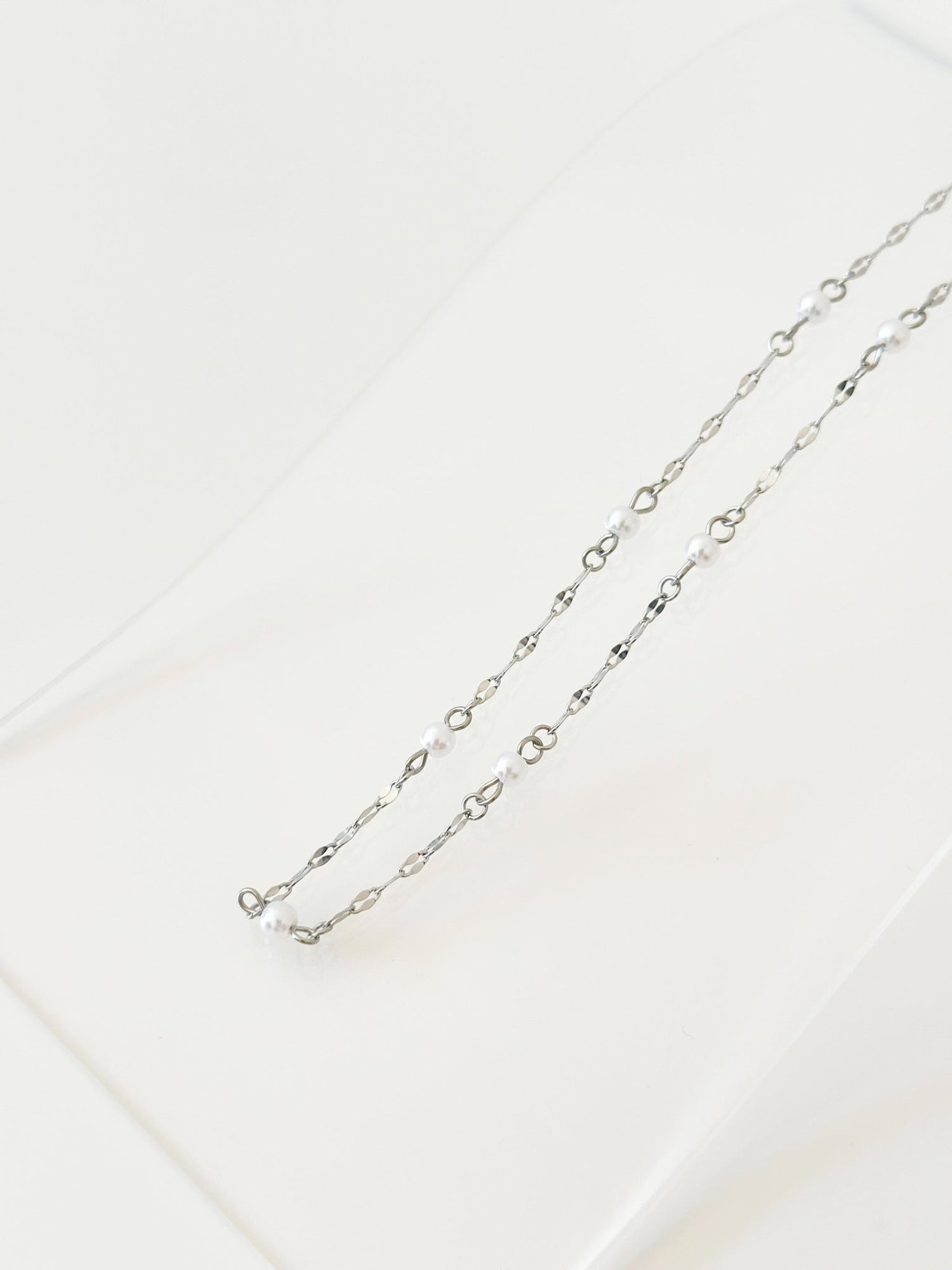 Pearl Bead chain Necklace - JAS | Silver necklace - Jas | Perfect On You
