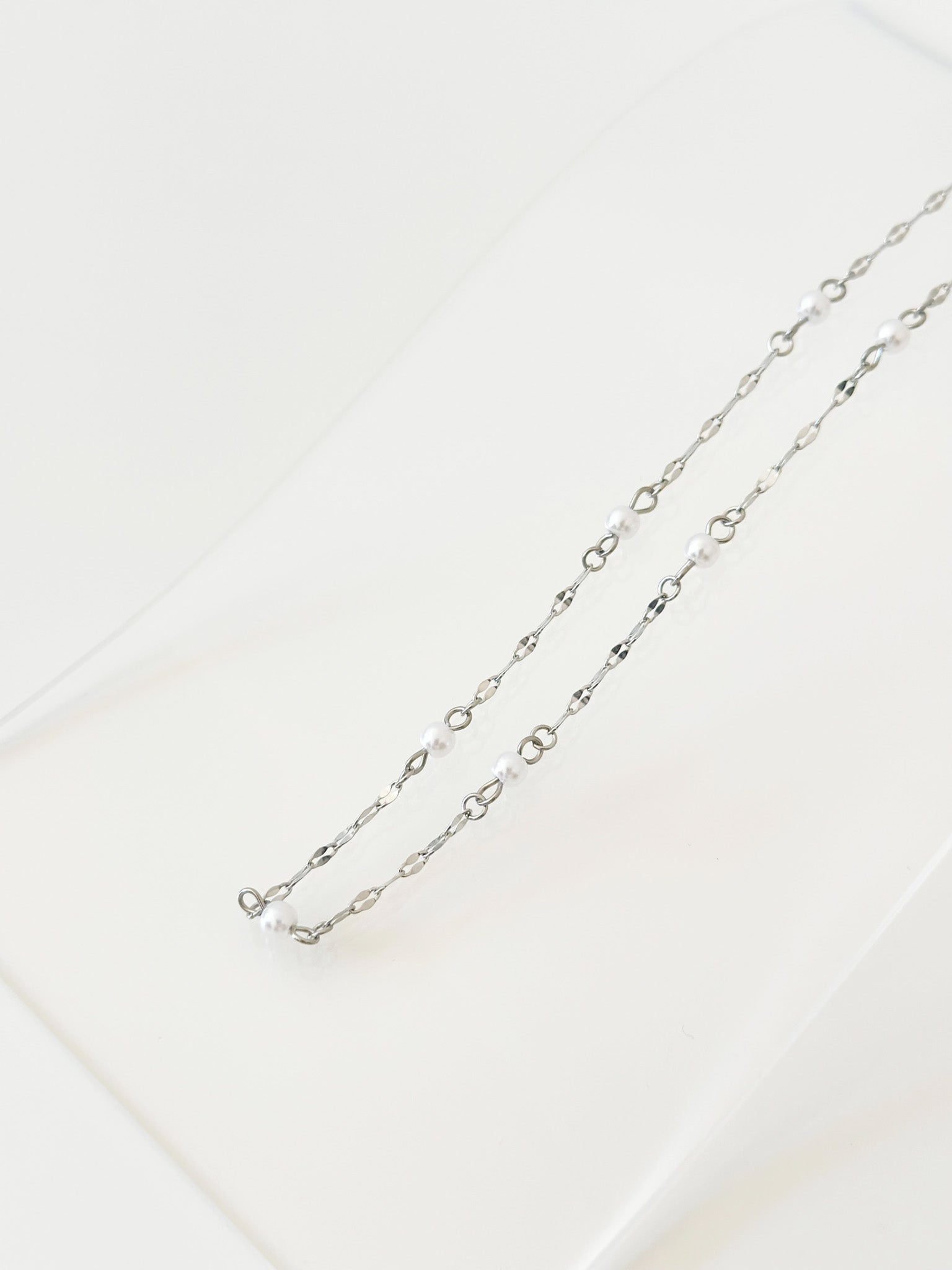 Pearl Bead chain Necklace - JAS | Silver necklace - Jas | Perfect On You