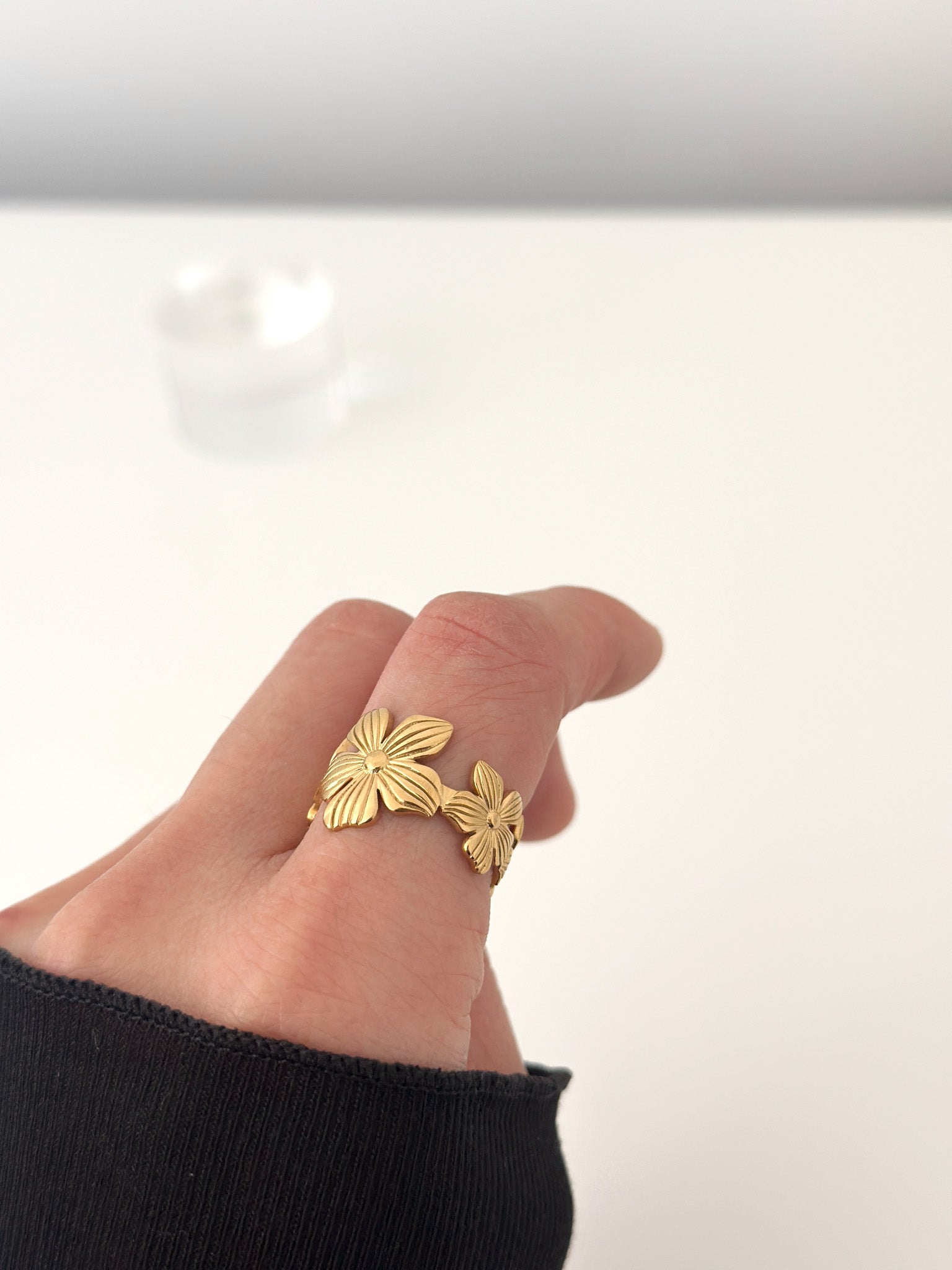 Petal Wave Ring - Jas | Gold Ring - Jas | Perfect On You
