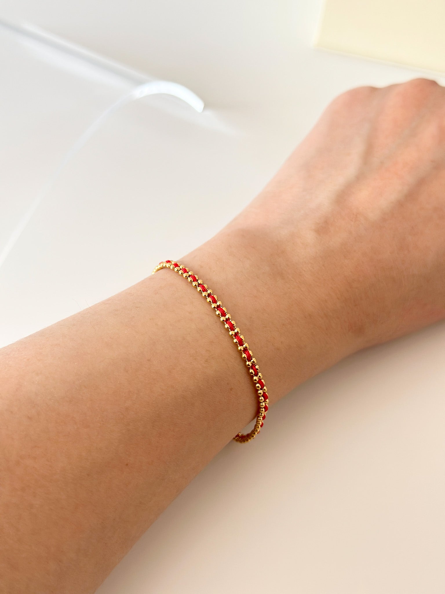 Red line Bracelet - Jas | Gold & silver bracelet - Jas | Perfect On You