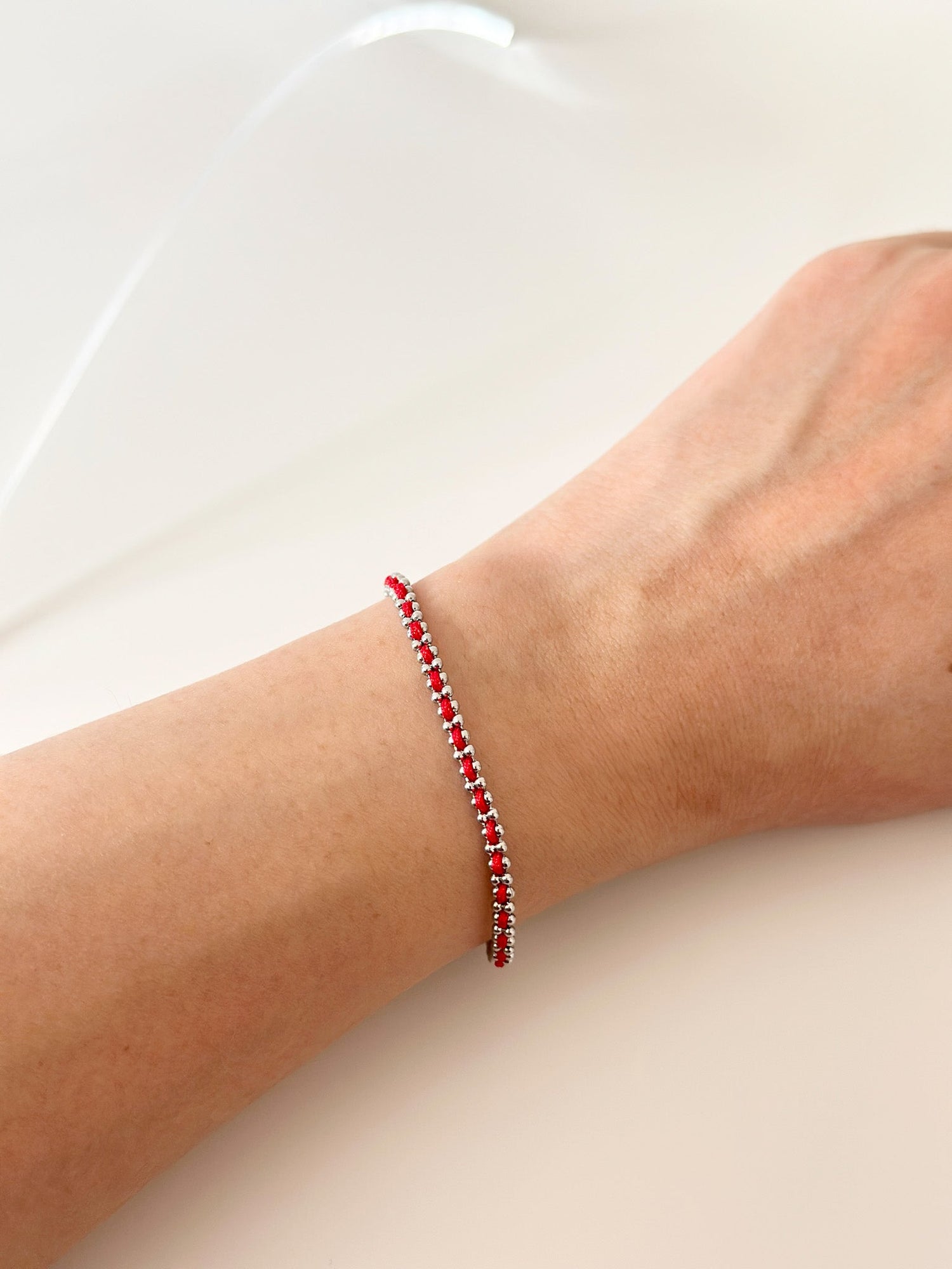 Red line Bracelet - Jas | Gold & silver bracelet - Jas | Perfect On You