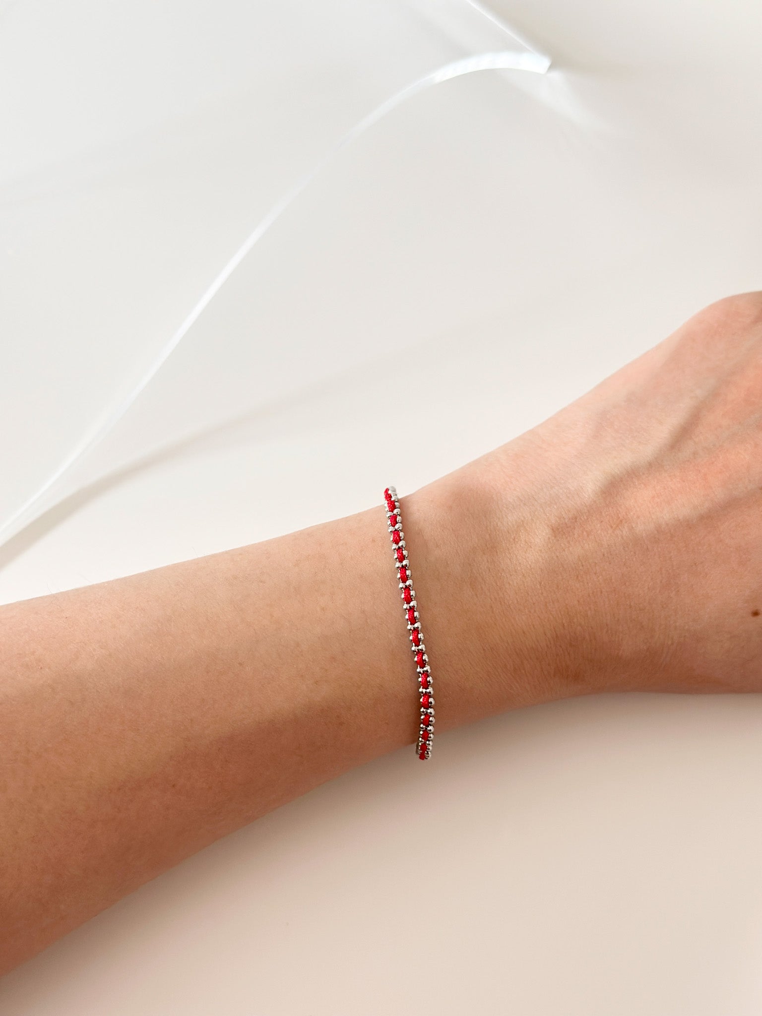 Red line Bracelet - Jas | Gold & silver bracelet - Jas | Perfect On You