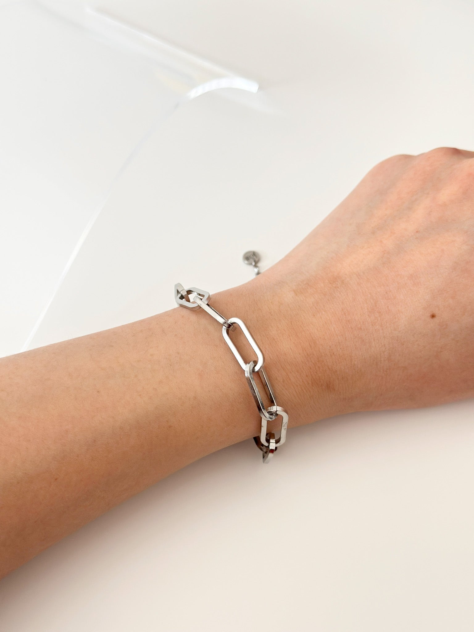 Silver large Paper Clip Bracelet - Jas | Stainless Steel Bracelet - Jas | Perfect On You