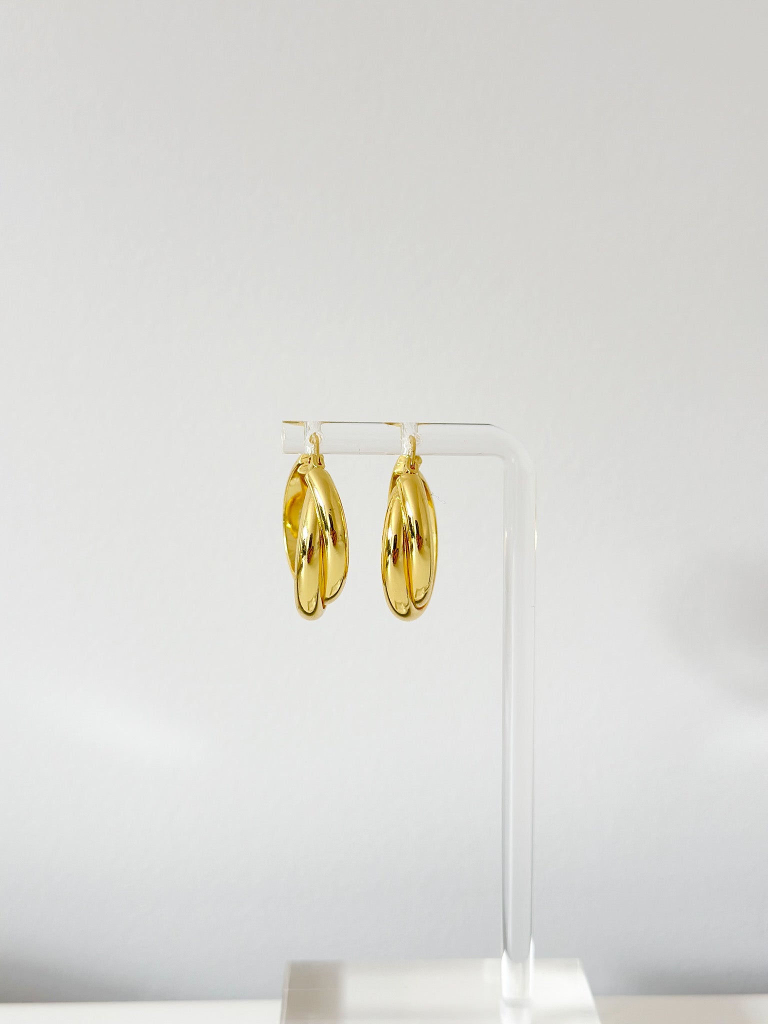 Small Classic Round Hoops - Jas | Hoop Earrings - Jas | Perfect On You