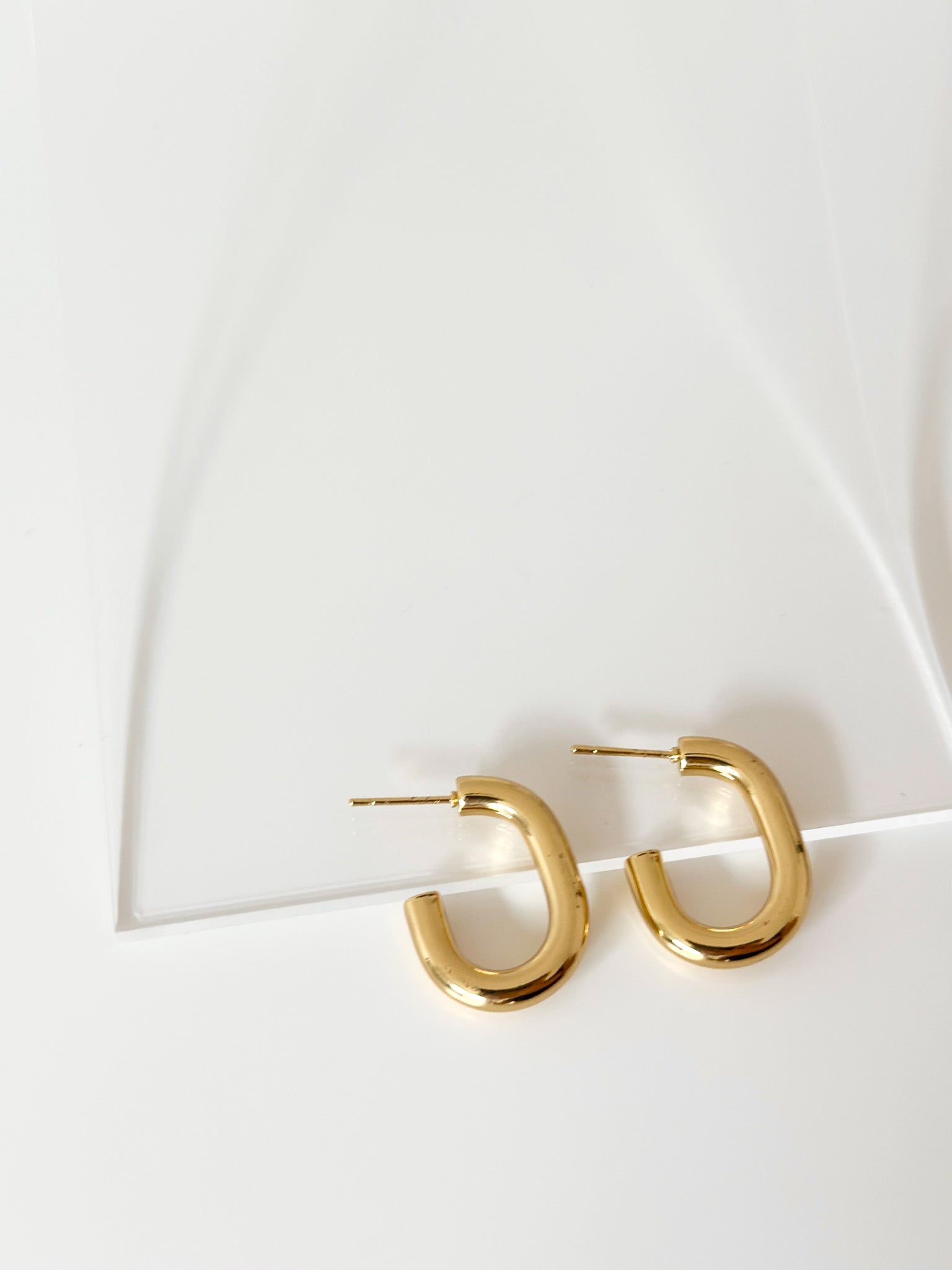 Solace Bar Earrings - Jas | Gold Earring - Jas | Perfect On You