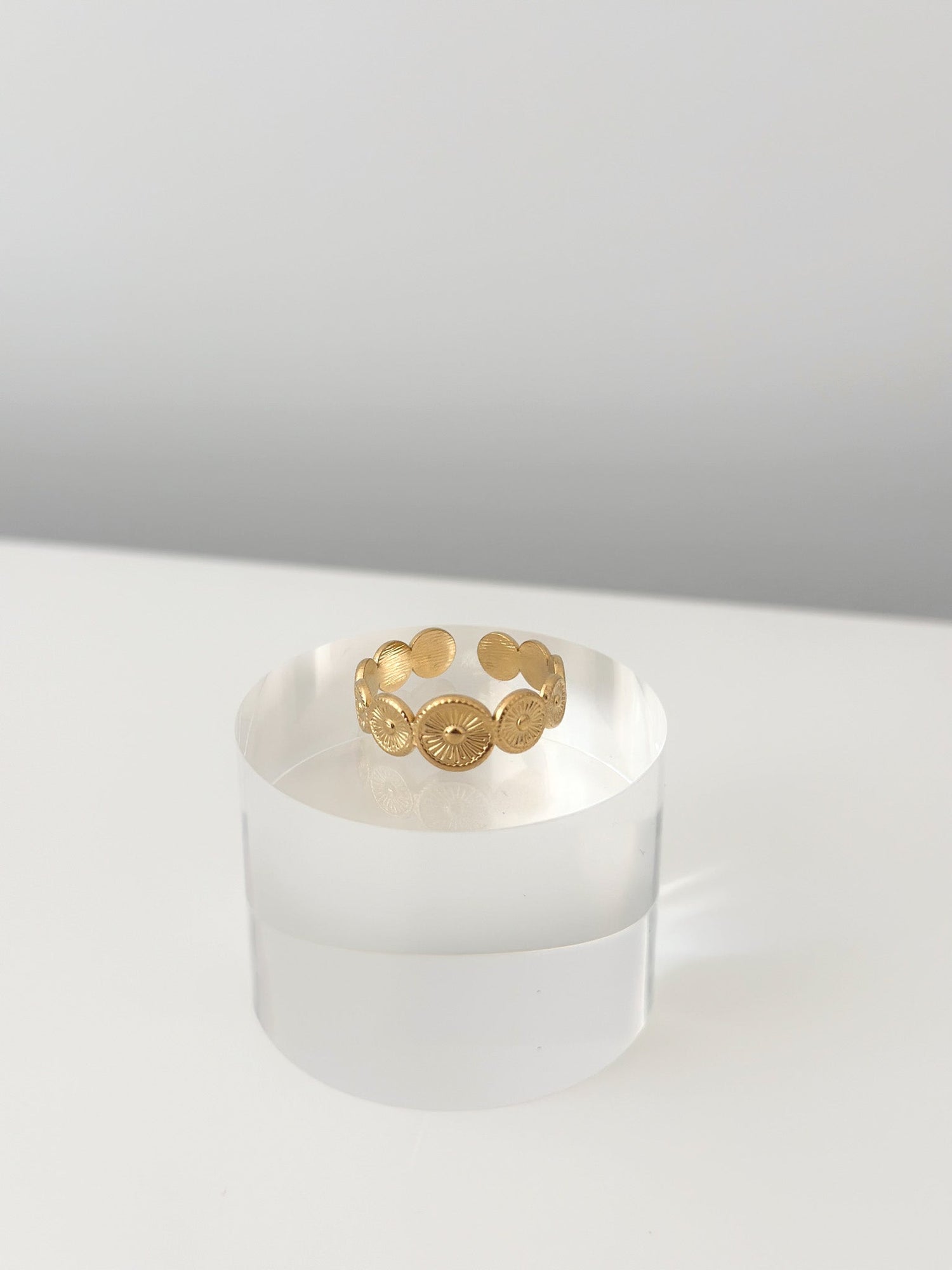 Solar Charm Ring - Jas | Gold & silver ring - Jas | Perfect On You