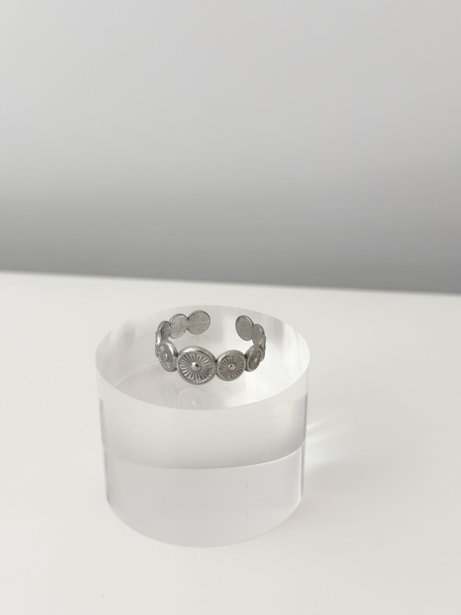 Solar Charm Ring - Jas | Gold & silver ring - Jas | Perfect On You