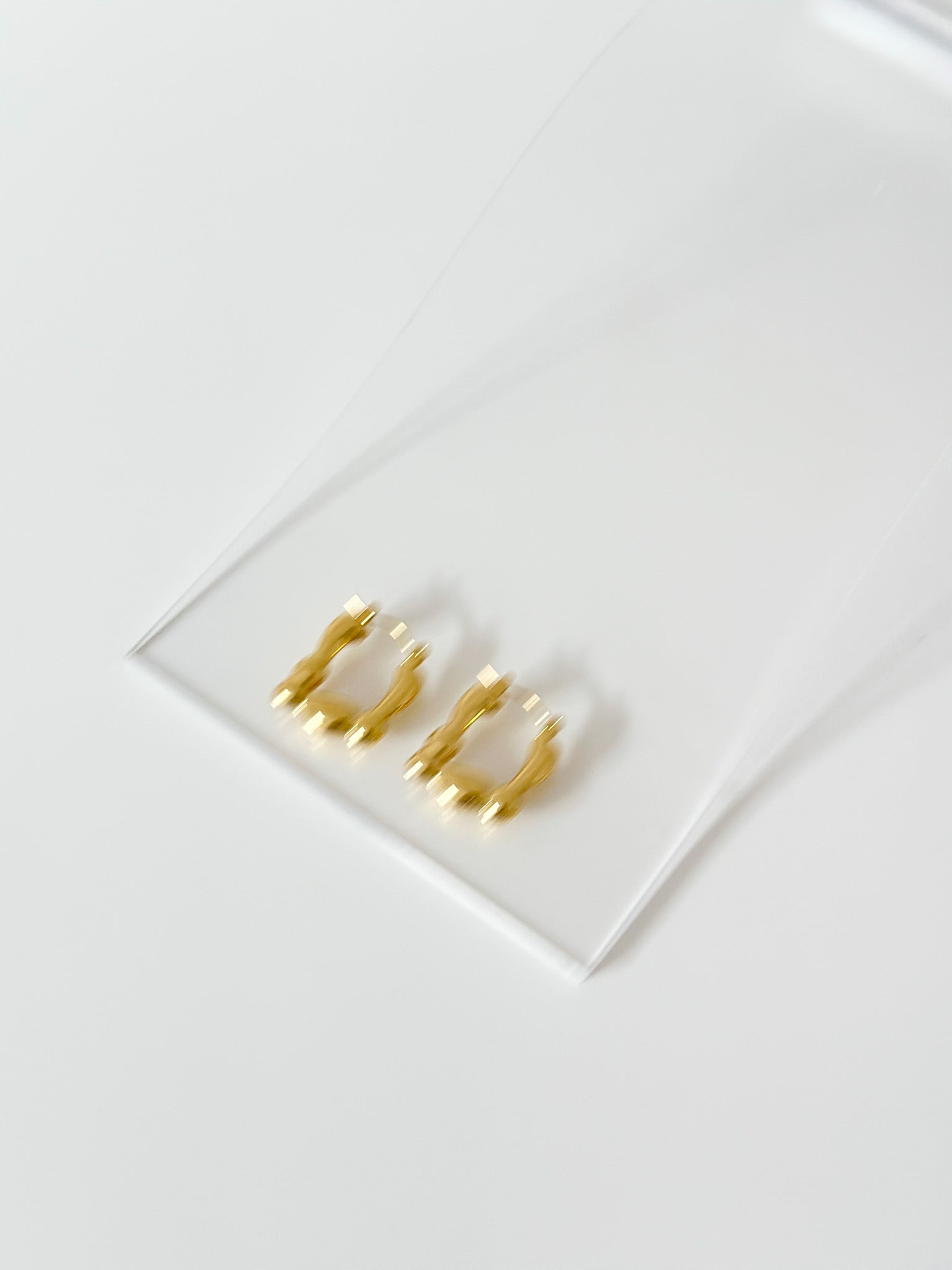 Square Bubble - Jas | Hoop Earrings - Jas | Perfect On You