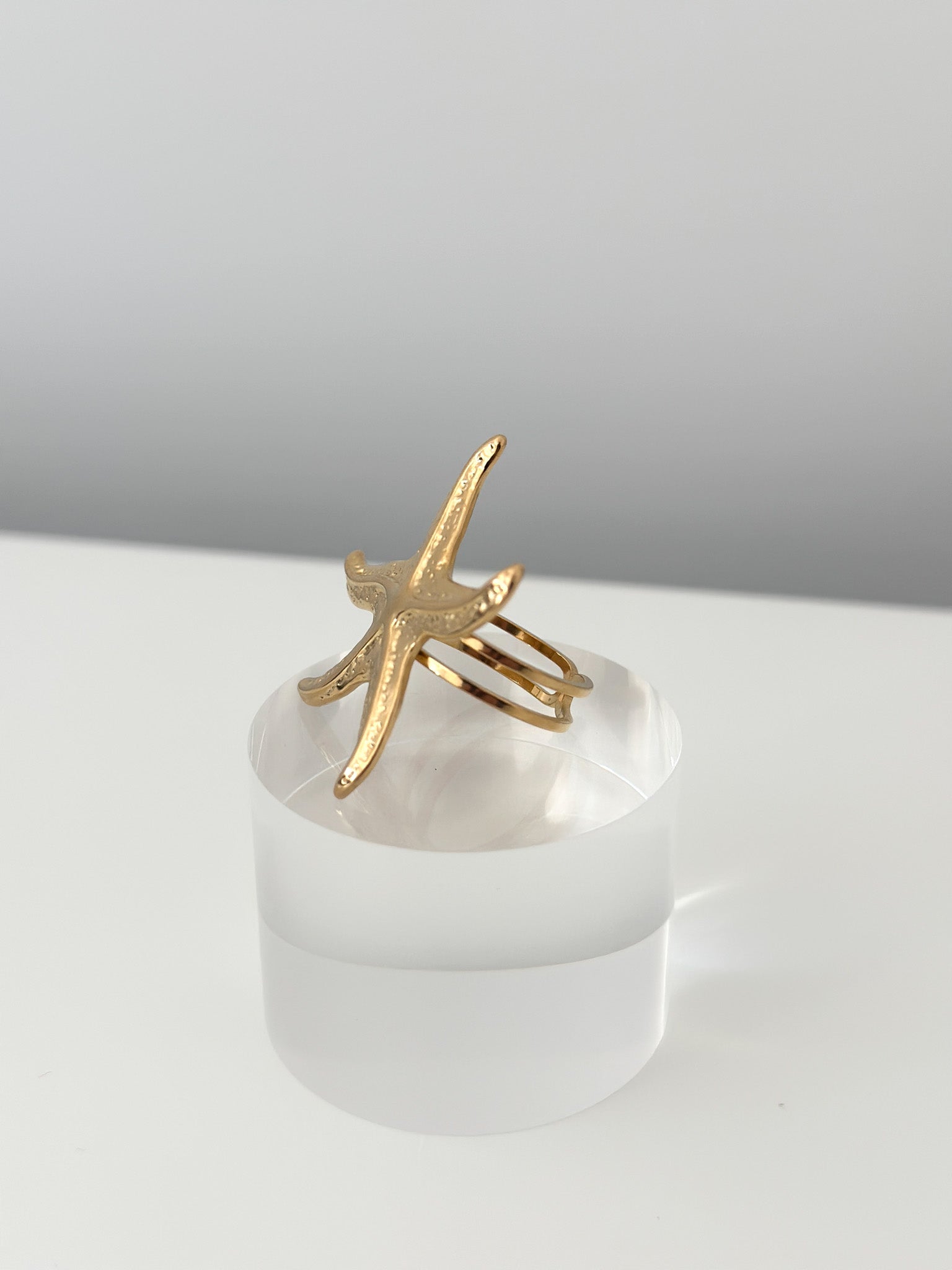 Sunlit Starfish Ring - Jas | Gold Ring - Jas | Perfect On You