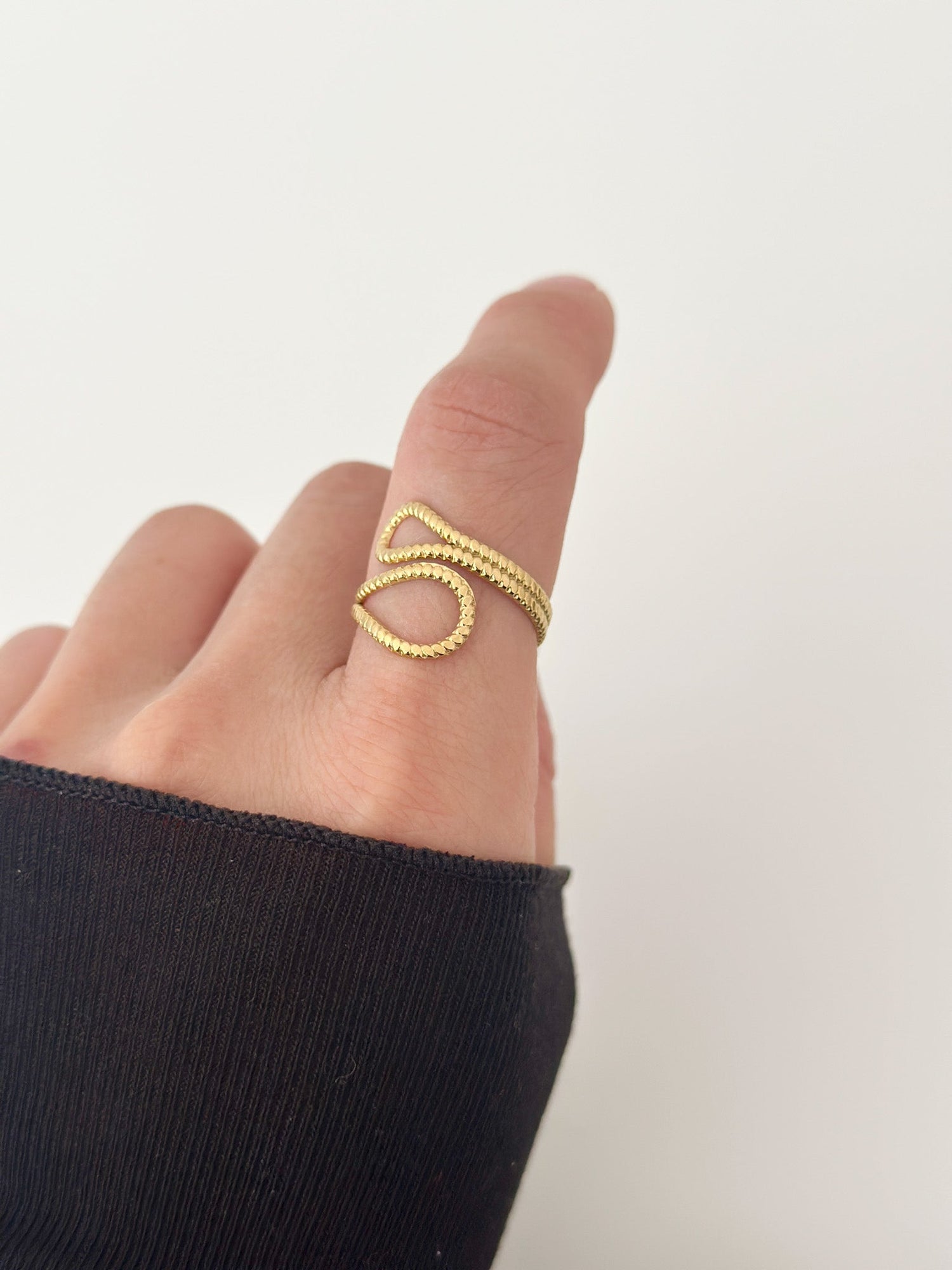 Twined Path Ring - Jas | Gold Ring - Jas | Perfect On You