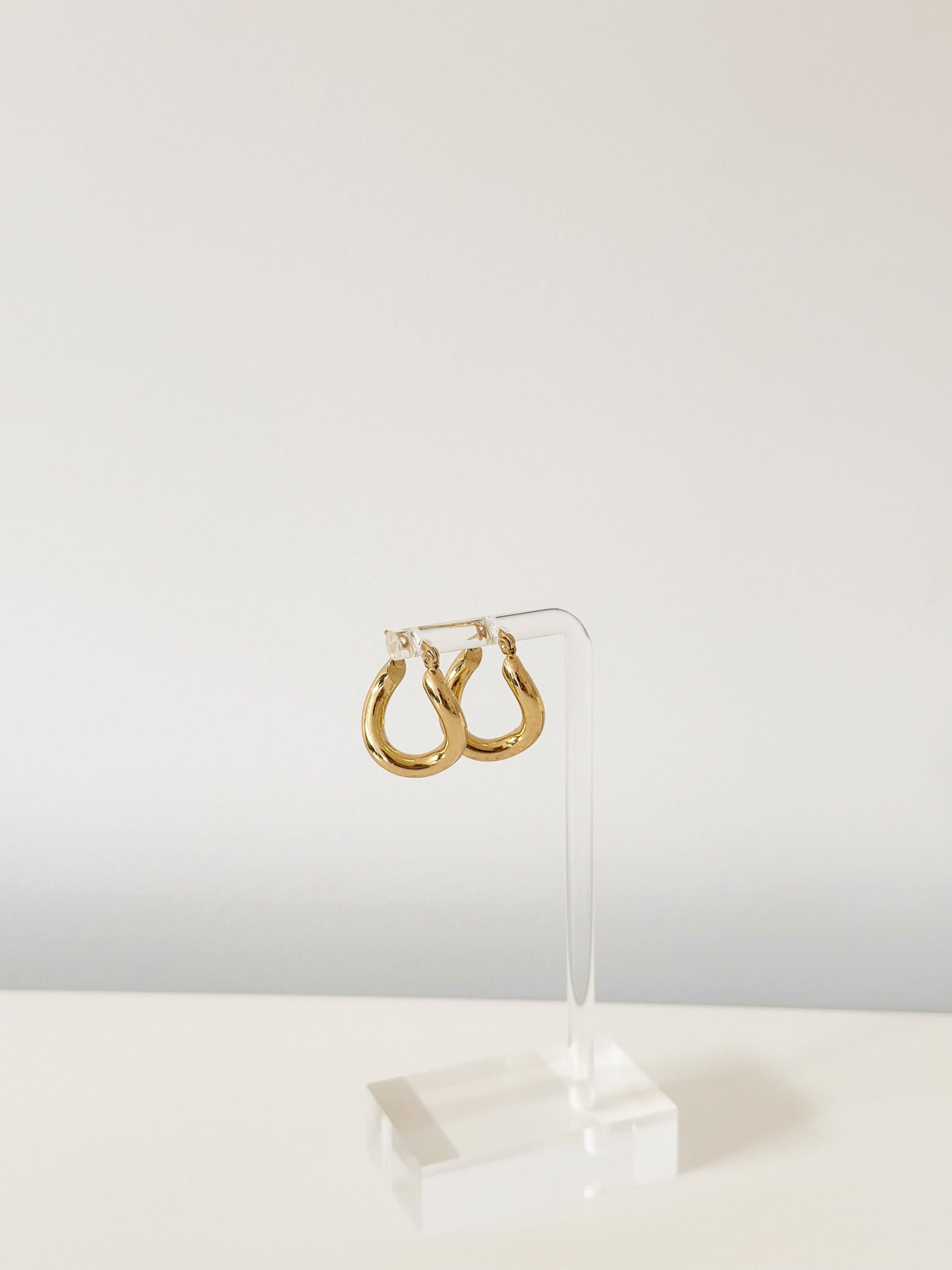 Twist Aura Earrings - Jas | Gold & Silver Earring - Jas | Perfect On You