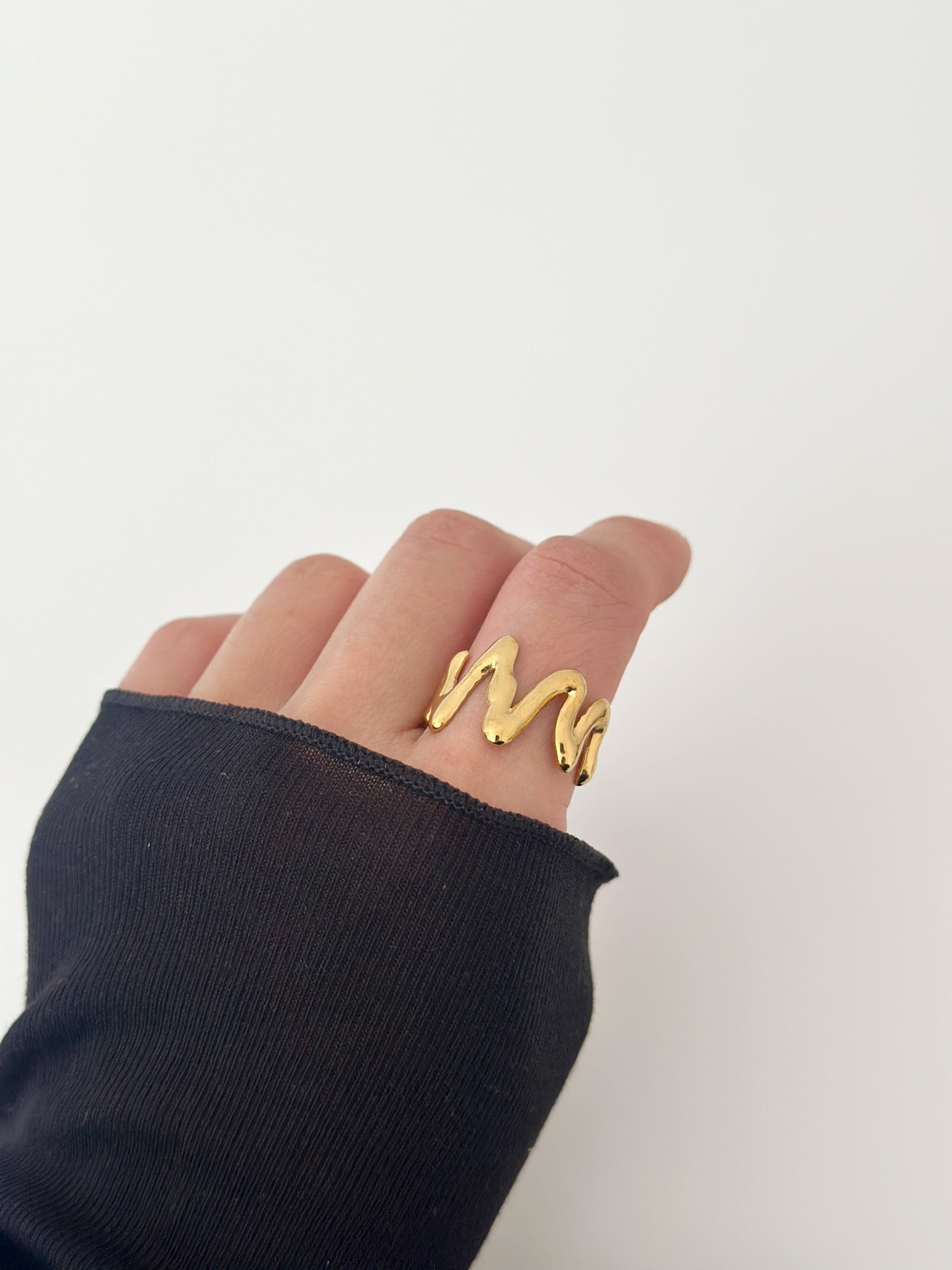 Wave Crest Ring - Jas | Gold Ring - Jas | Perfect On You