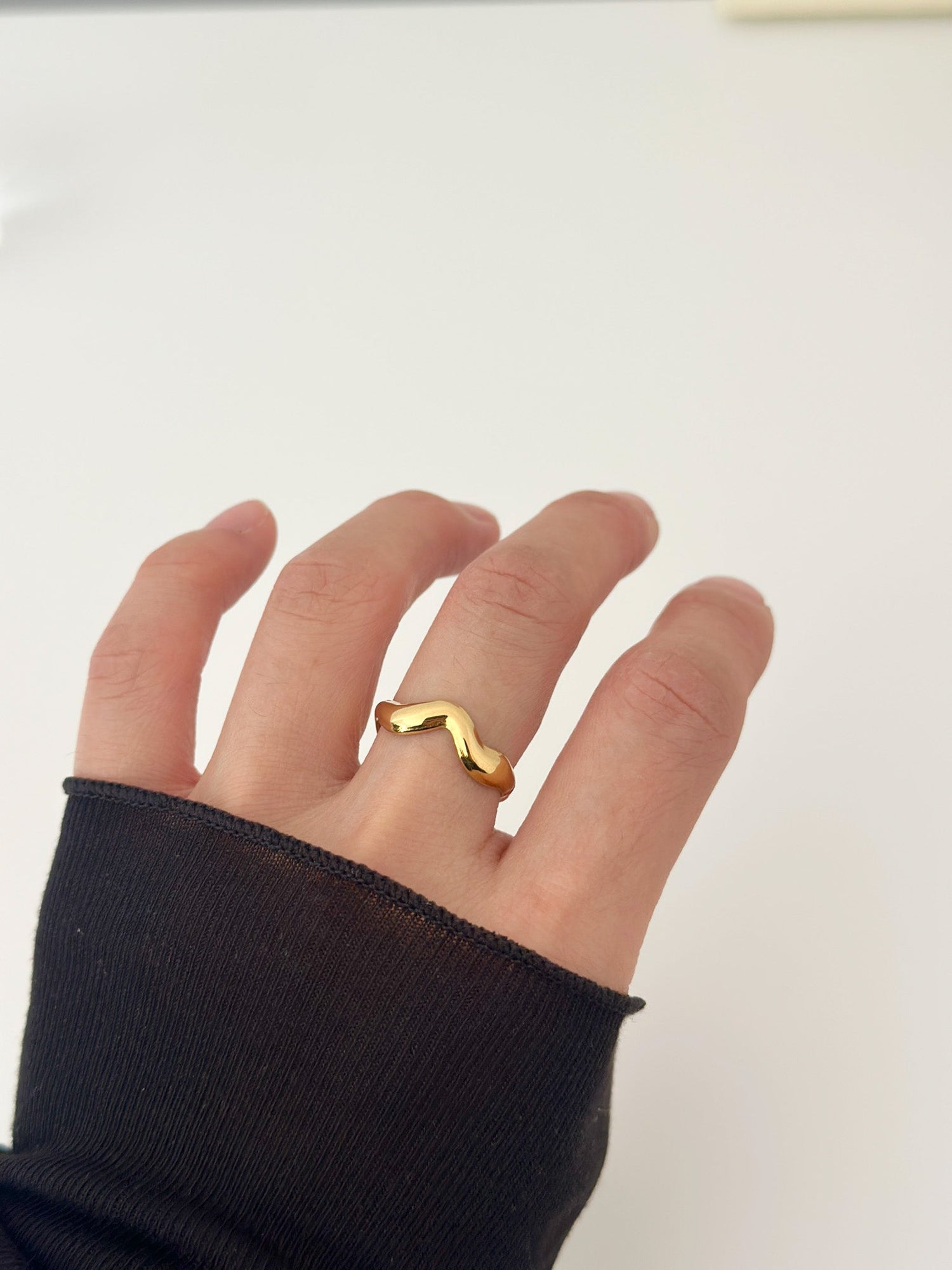 Wave Link Ring - Jas | Gold Ring - Jas | Perfect On You
