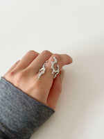 Wave Rhythm Ring - Jas | Gold & silver ring - Jas | Perfect On You
