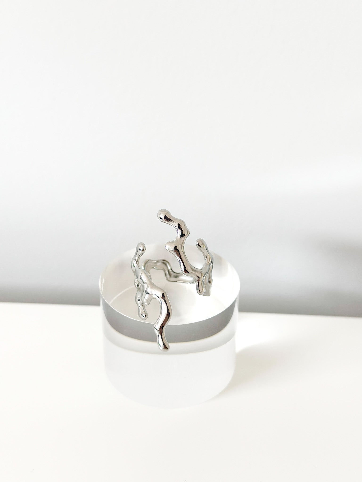 Wave Rhythm Ring - Jas | Gold & silver ring - Jas | Perfect On You