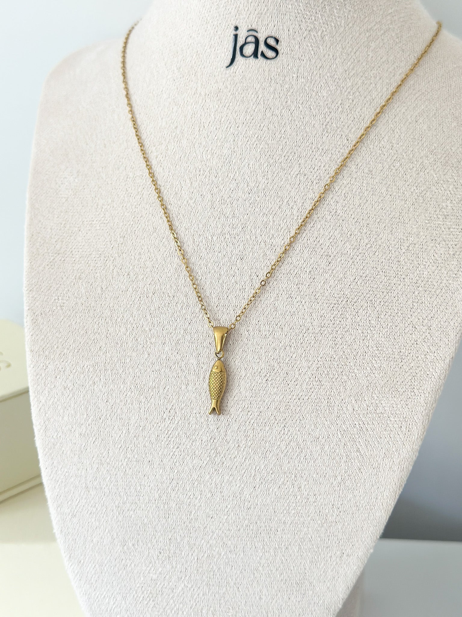 XIchthys Fish Symbol Necklace - Jas | Gold necklace - Jas | Perfect On You